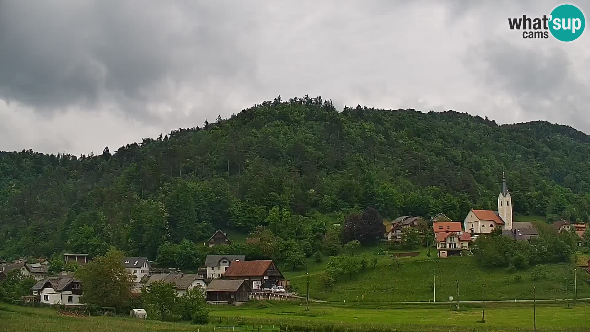 Web kamera uživo Polhov Gradec – Slovenija