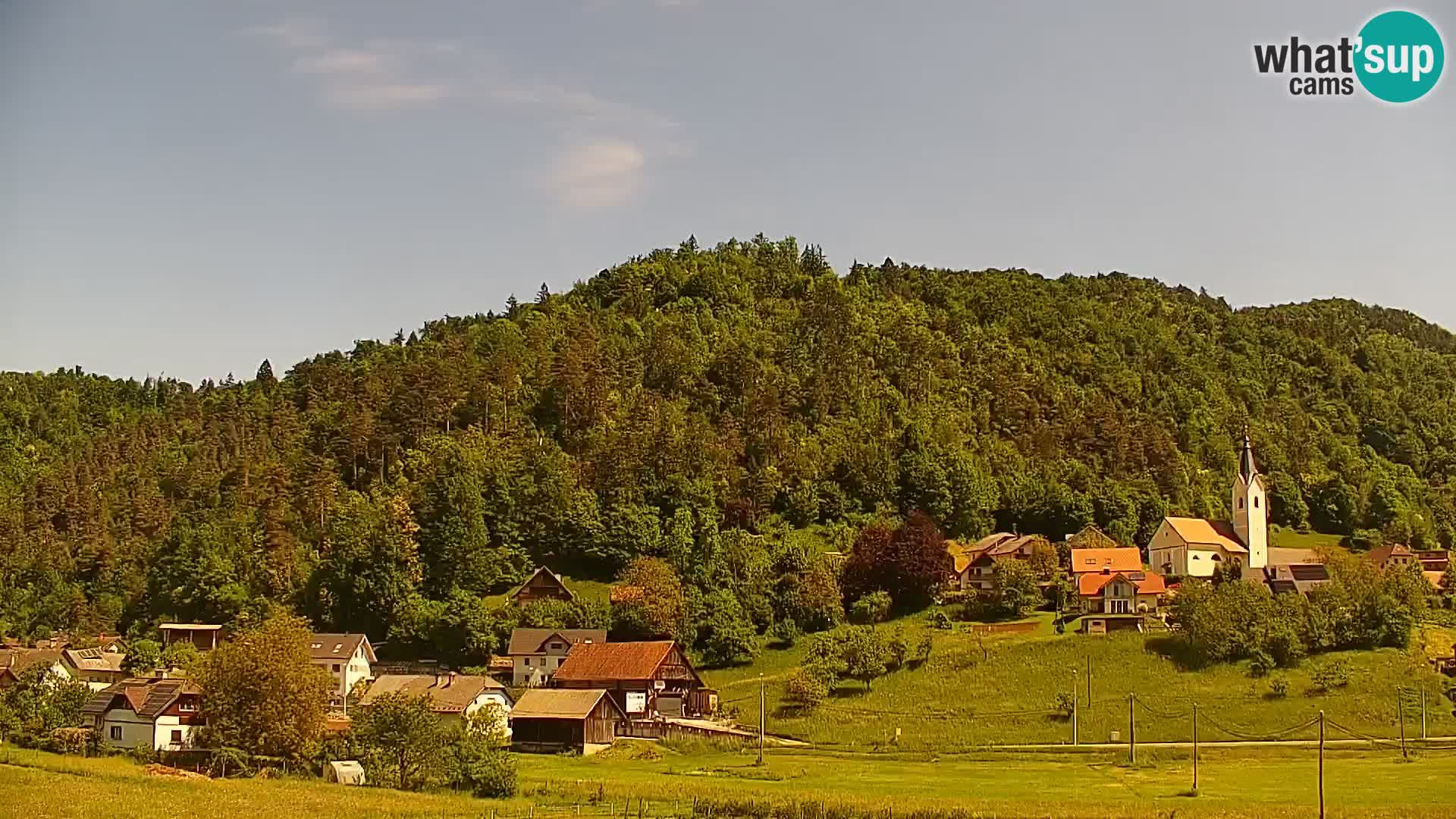 Spletna kamera Polhov Gradec