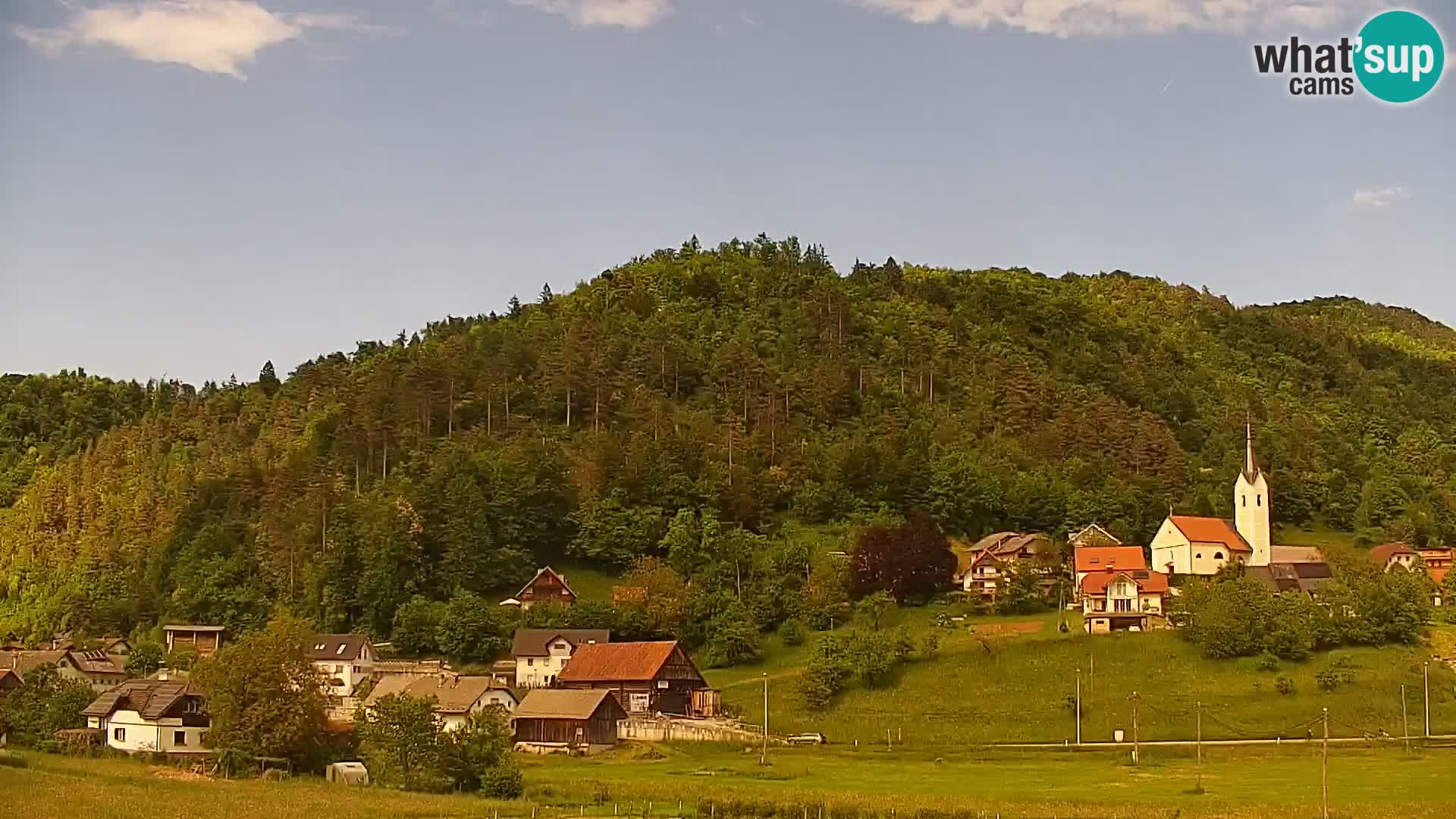 Spletna kamera Polhov Gradec