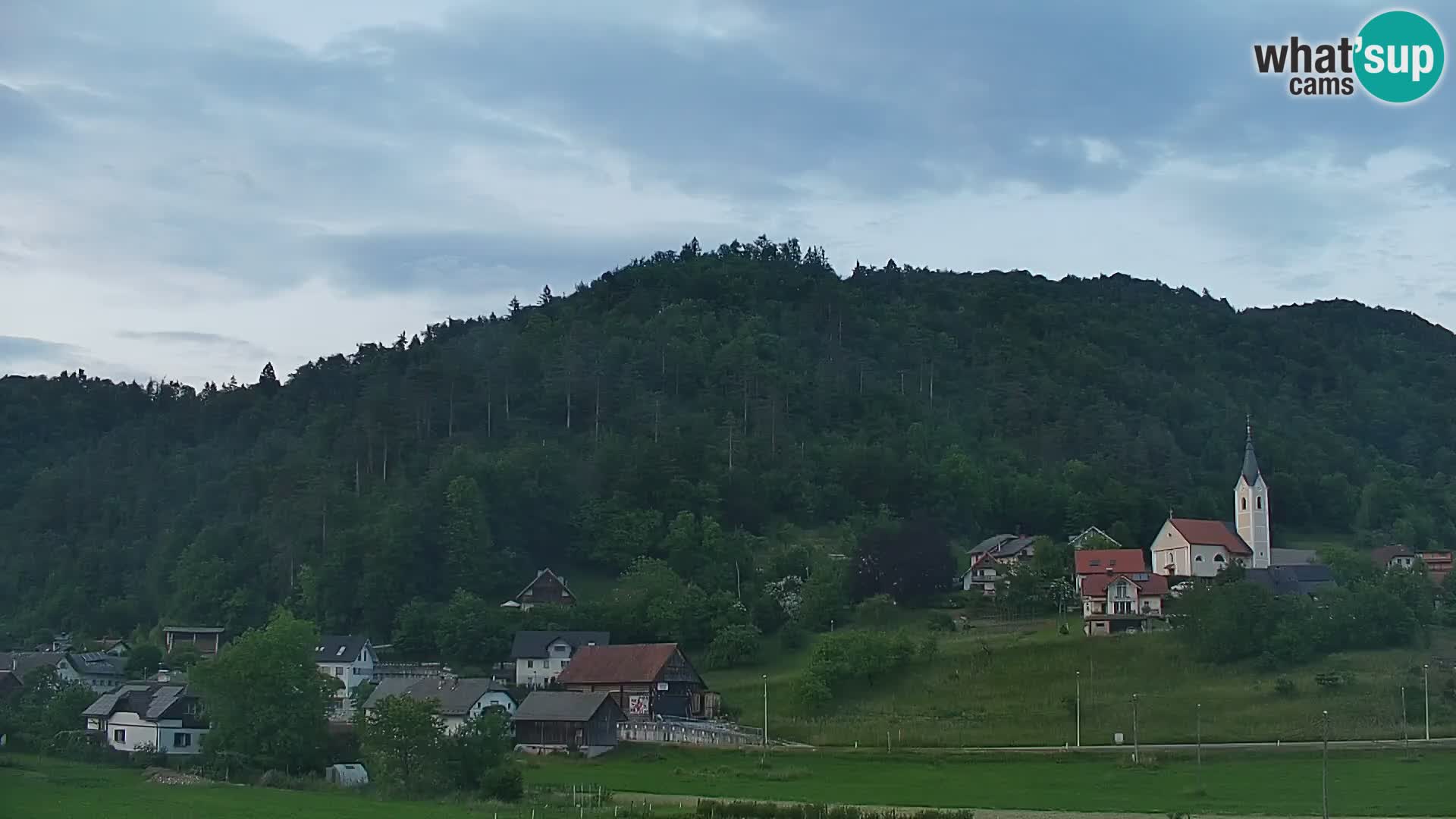 Spletna kamera Polhov Gradec