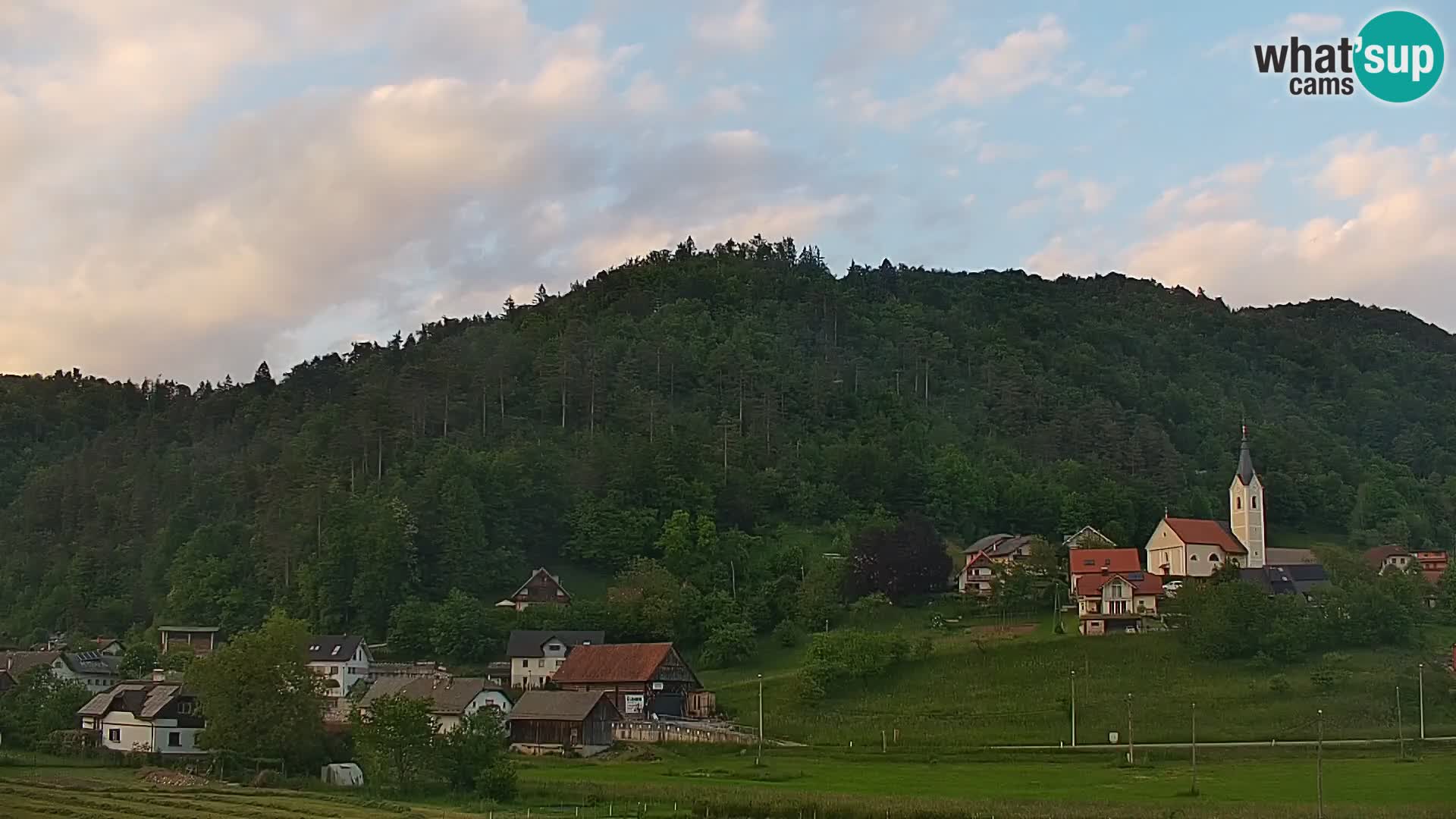 Live Webcam Polhov Gradec – Slovenia