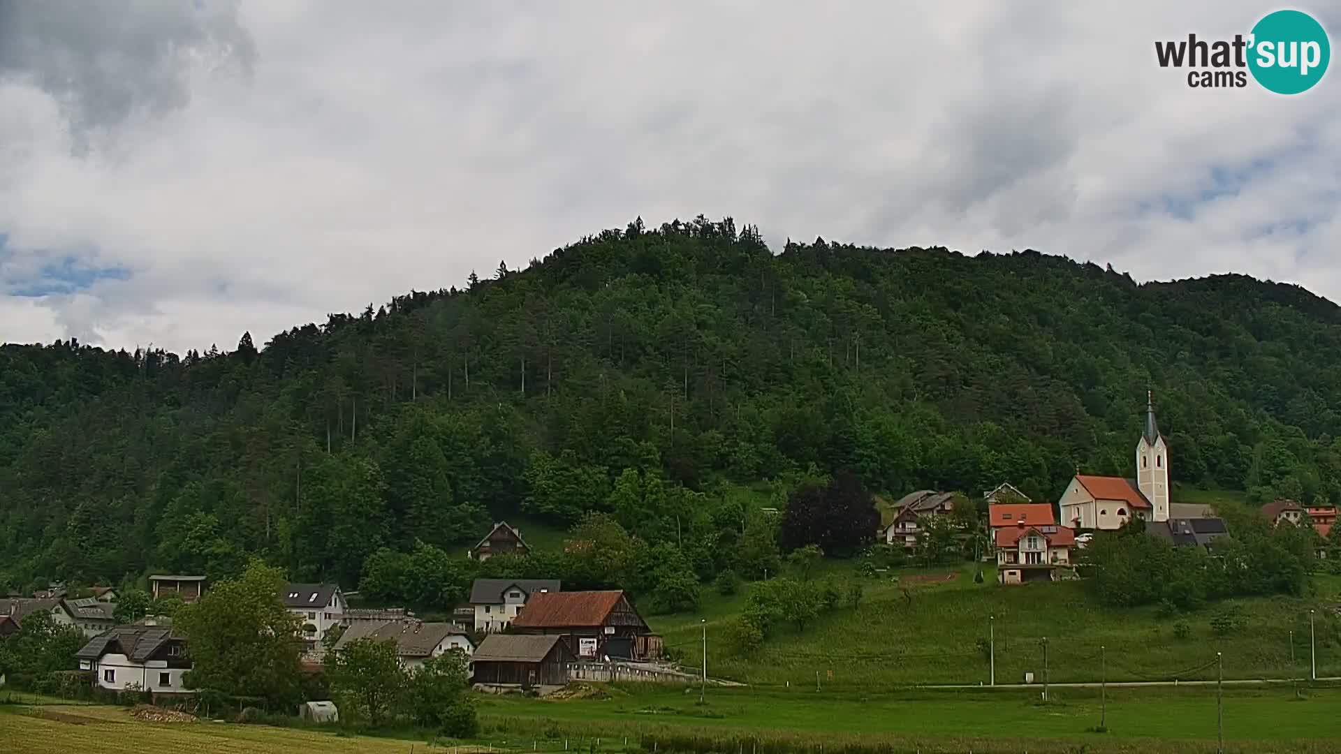 Live Webcam Polhov Gradec – Slovenia