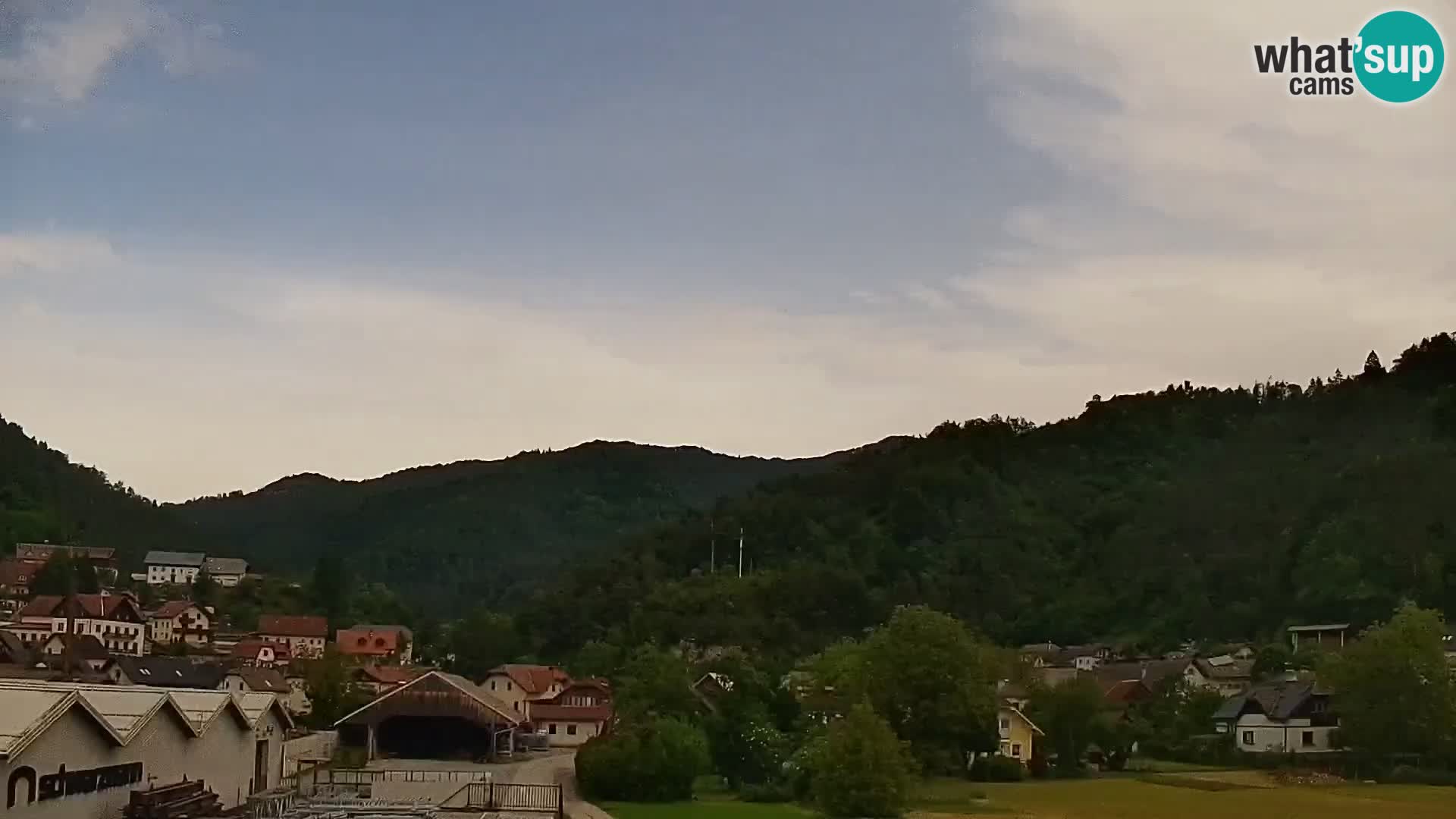 Spletna kamera Polhov Gradec
