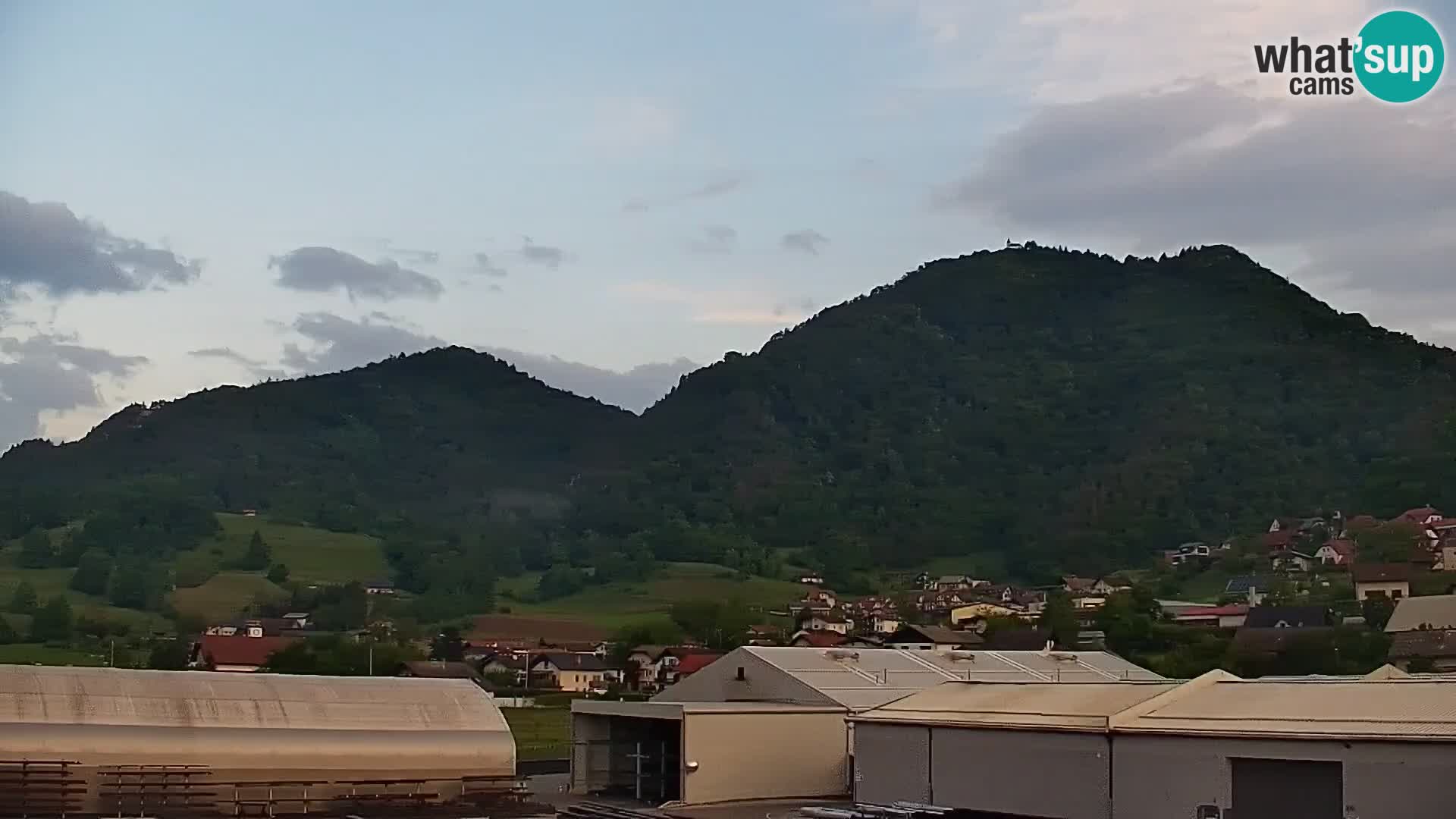 Live Webcam Polhov Gradec – Slovenia