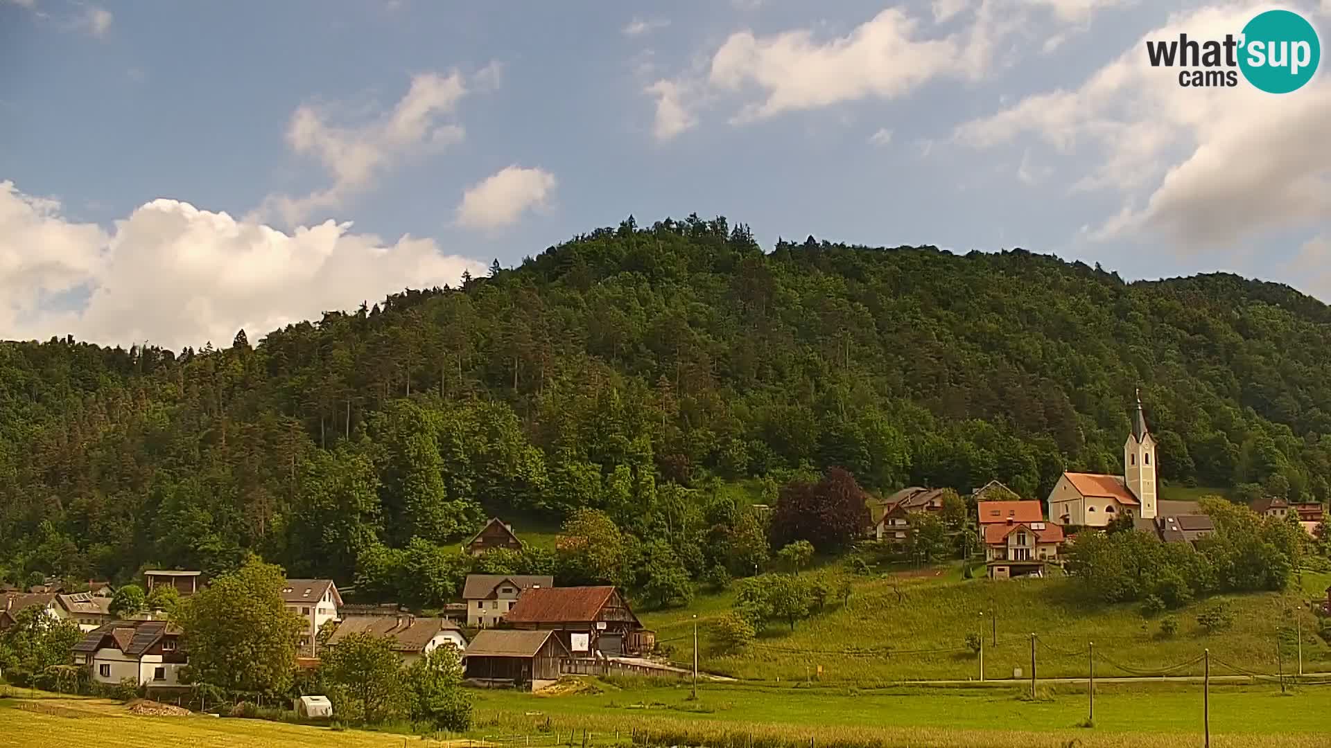 Live Webcam Polhov Gradec – Slovenia