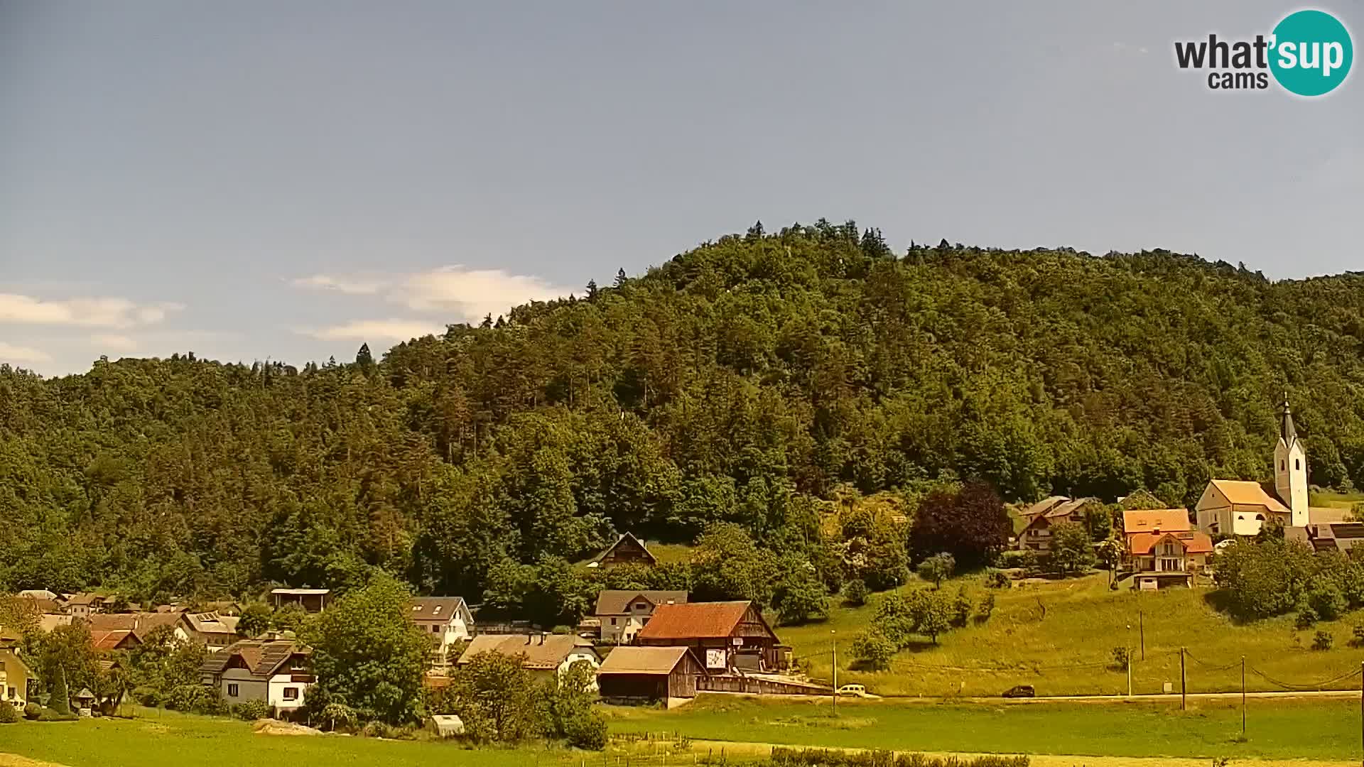 Live Webcam Polhov Gradec – Slovenia
