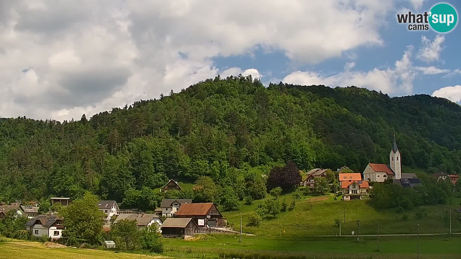 Live Webcam Polhov Gradec – Slovenia