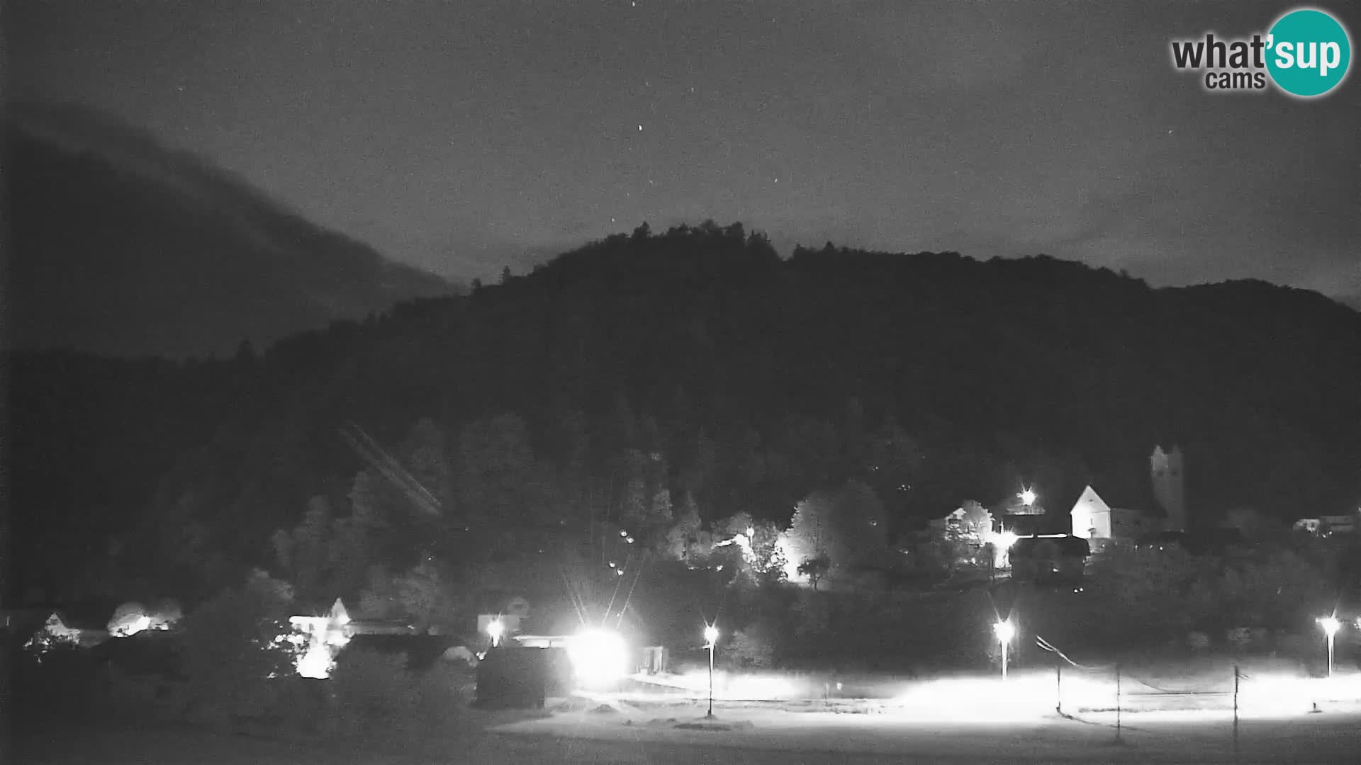 Web kamera uživo Polhov Gradec – Slovenija