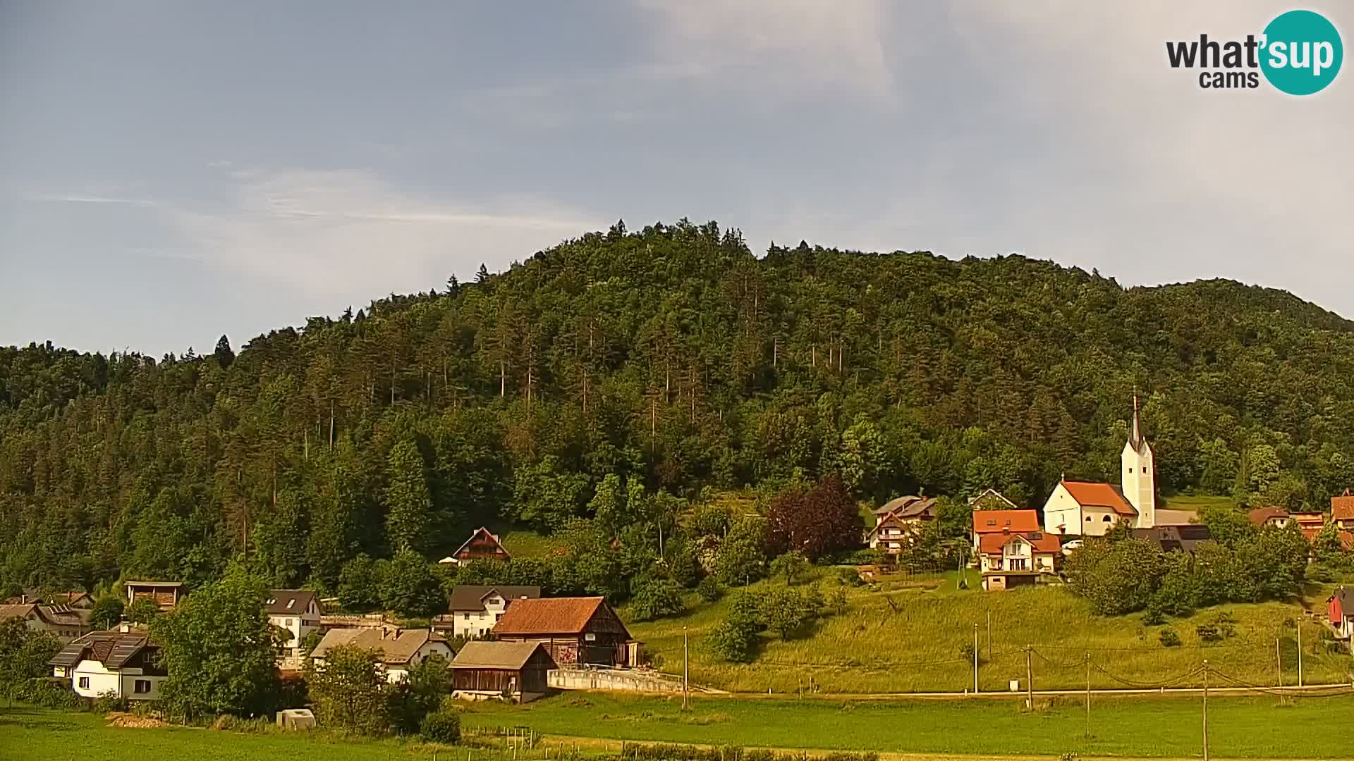 Live Webcam Polhov Gradec – Slovenia