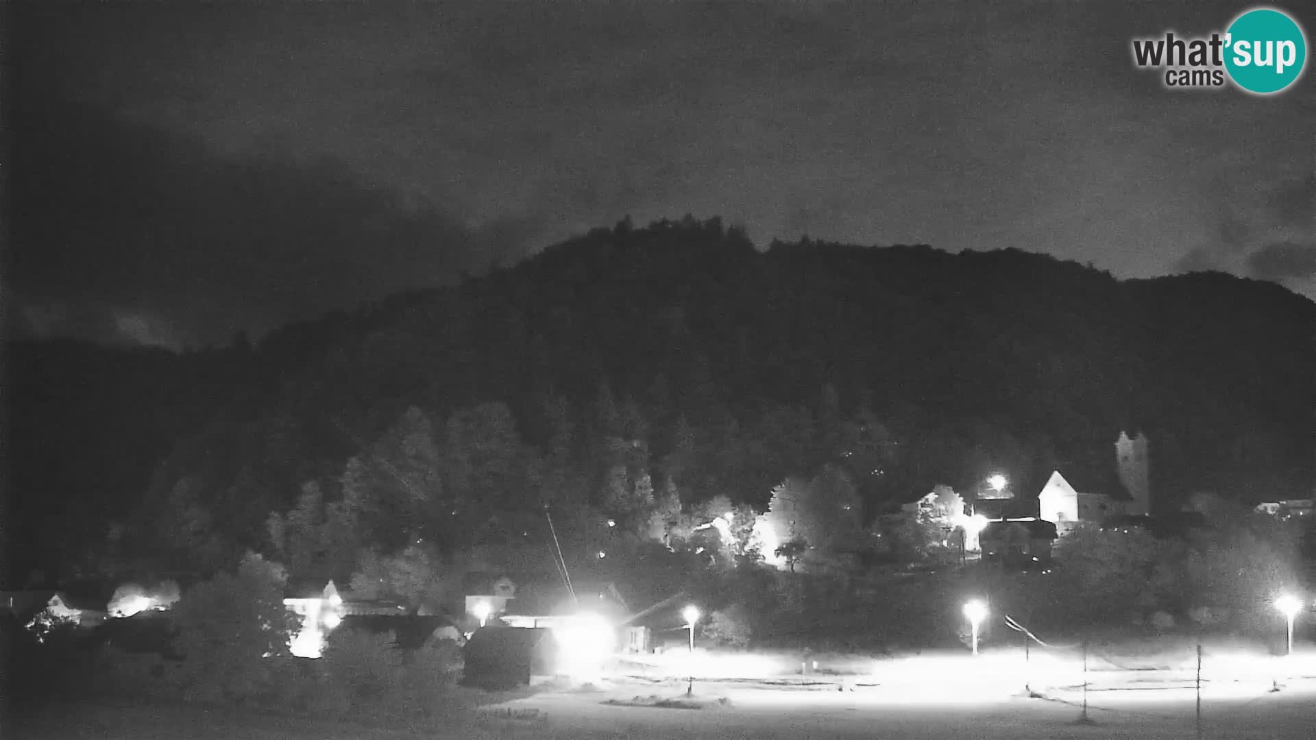 Web kamera uživo Polhov Gradec – Slovenija