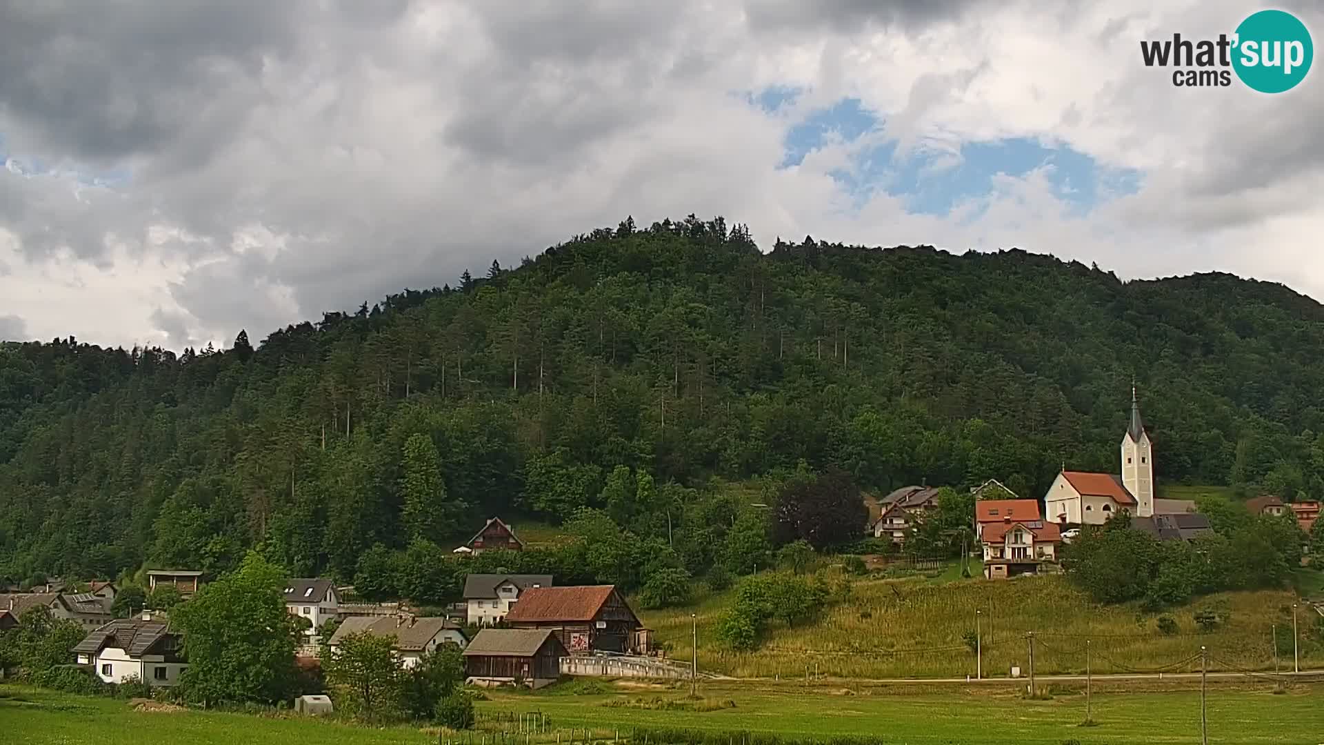 Web kamera uživo Polhov Gradec – Slovenija