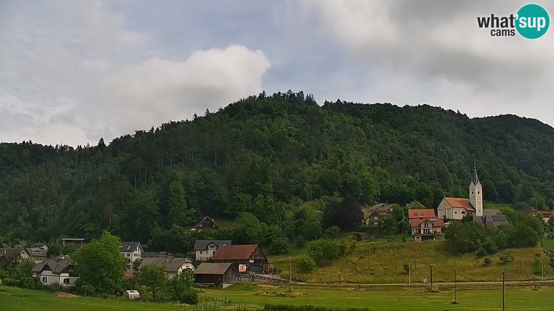 Web kamera uživo Polhov Gradec – Slovenija