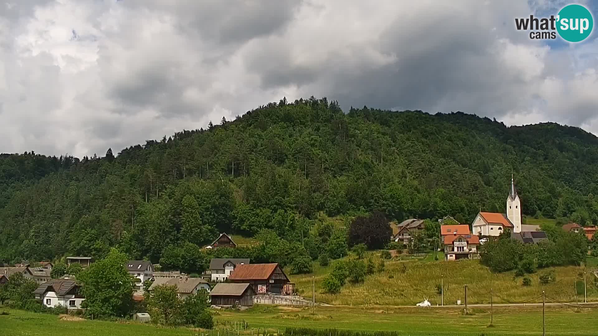 Web kamera uživo Polhov Gradec – Slovenija
