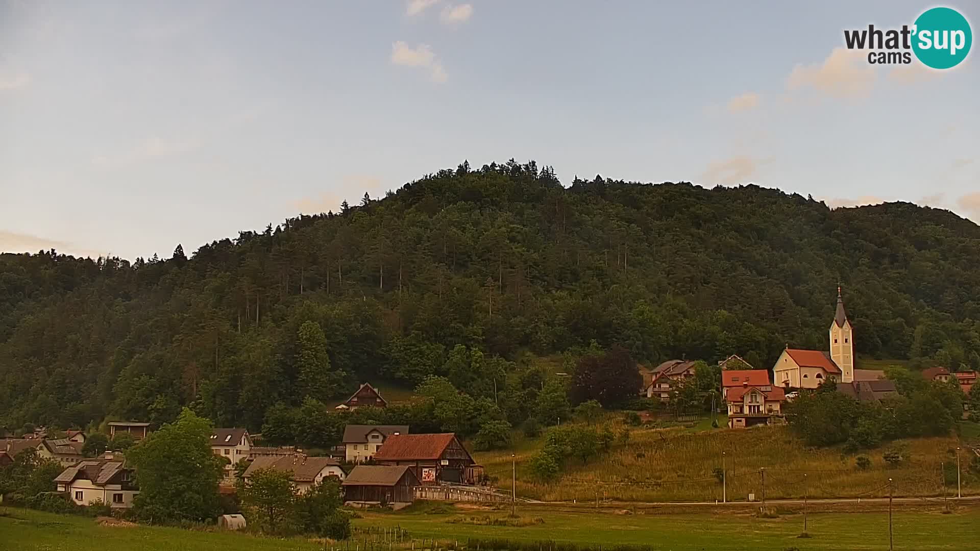 Live Webcam Polhov Gradec – Slovenia