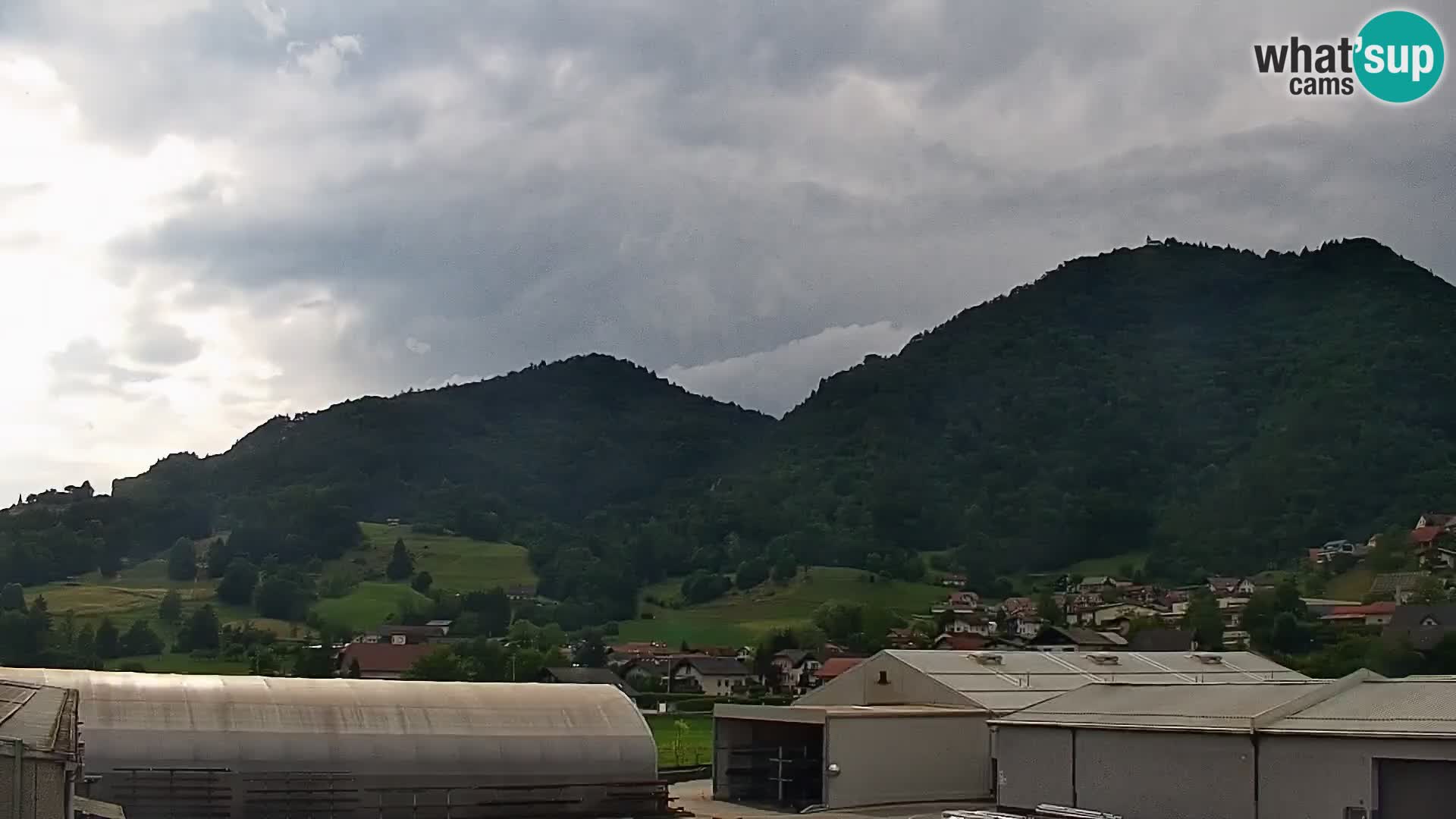 Spletna kamera Polhov Gradec