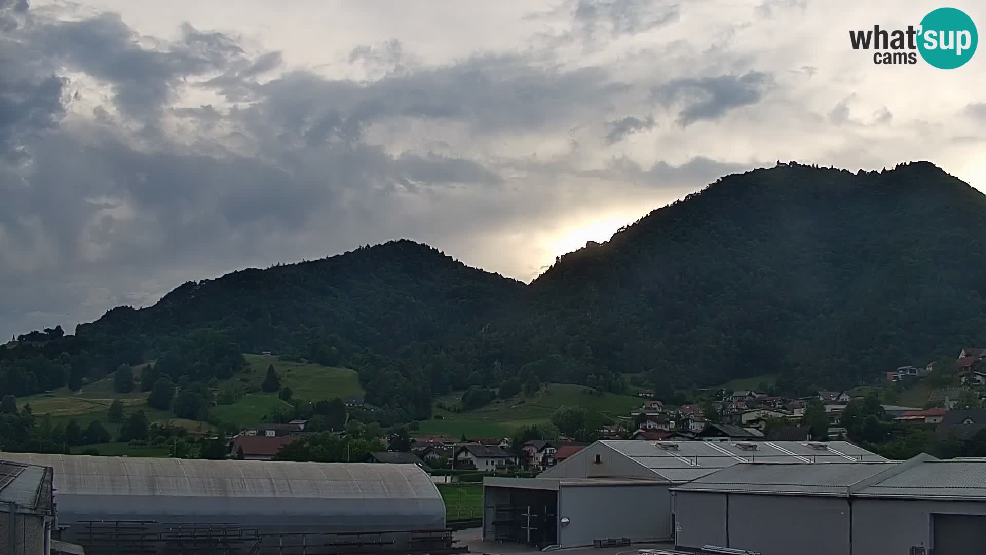 Web kamera uživo Polhov Gradec – Slovenija