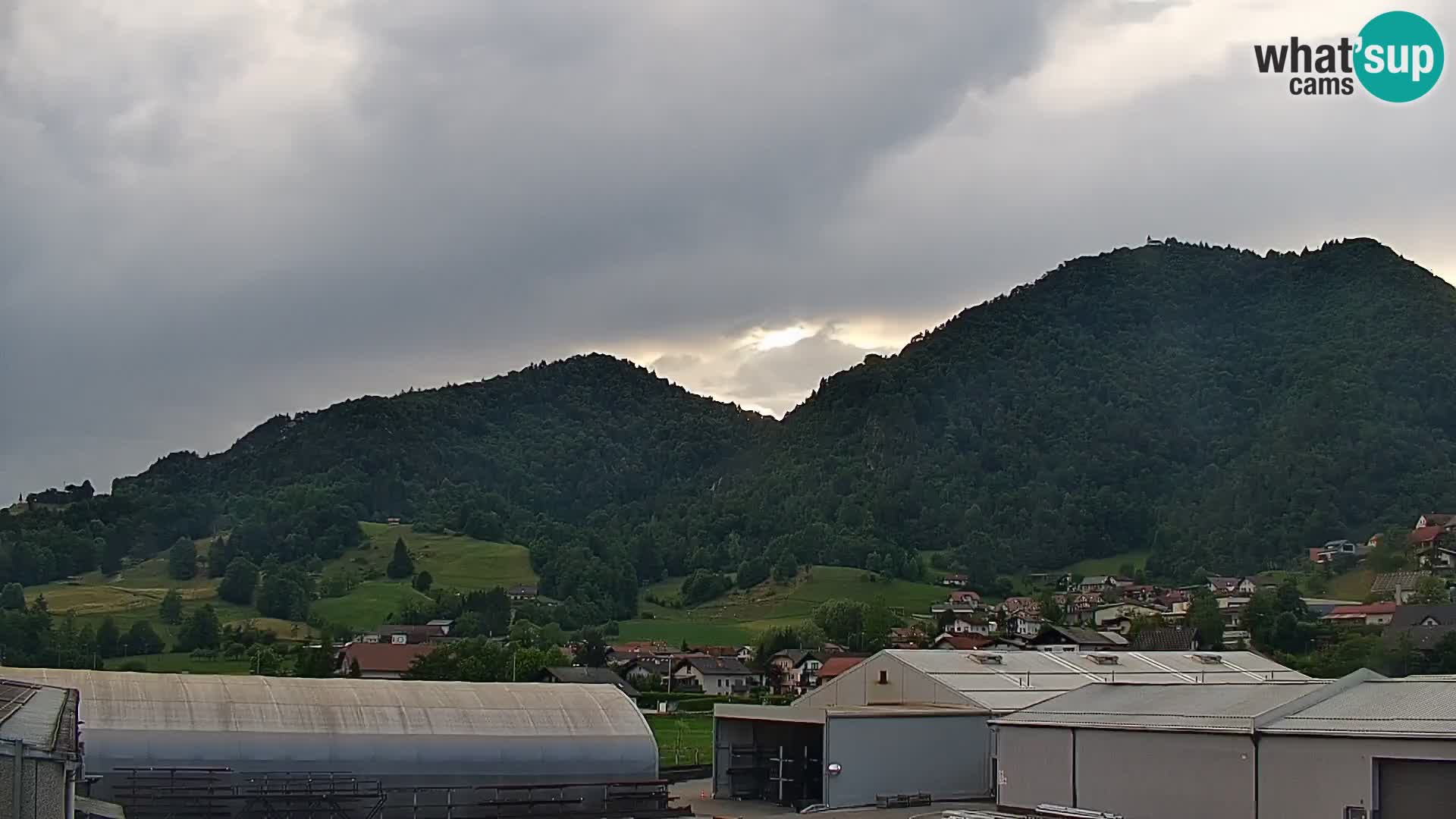 Web kamera uživo Polhov Gradec – Slovenija