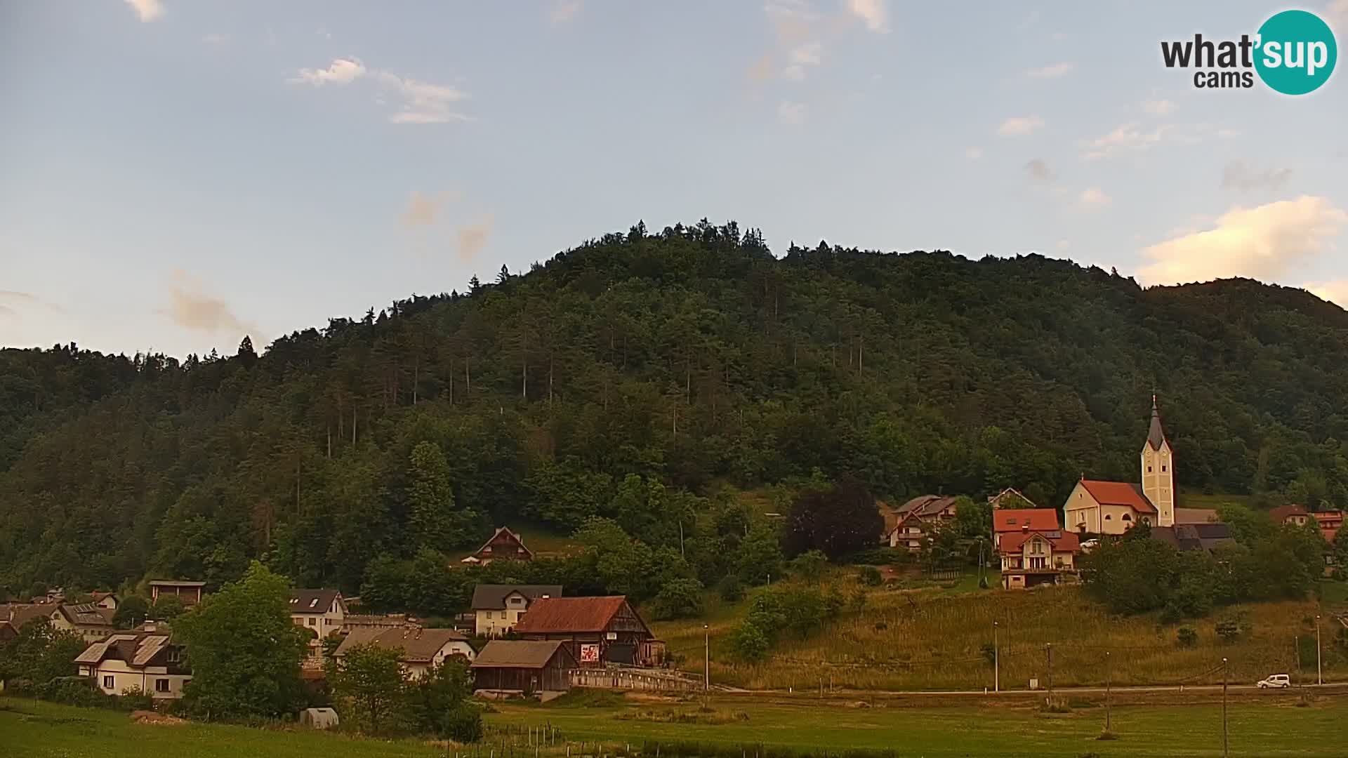 Web kamera uživo Polhov Gradec – Slovenija