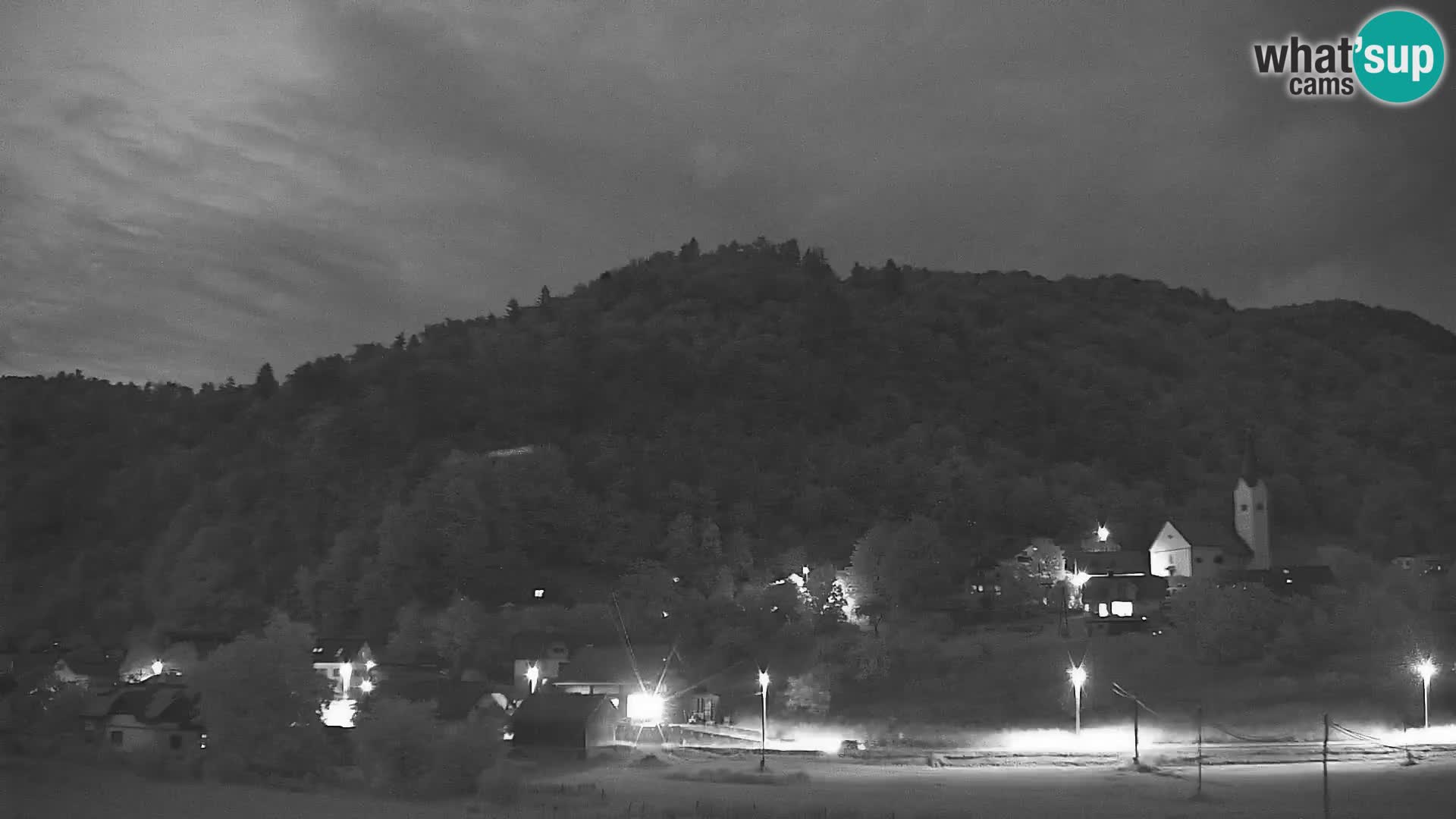 Spletna kamera Polhov Gradec