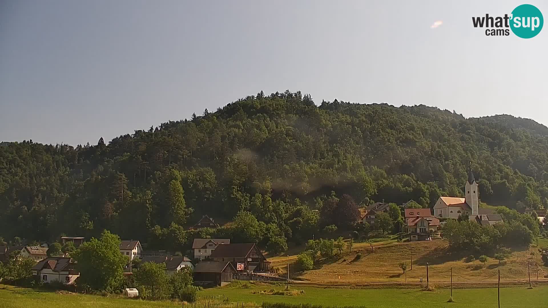 Live Webcam Polhov Gradec – Slovenia