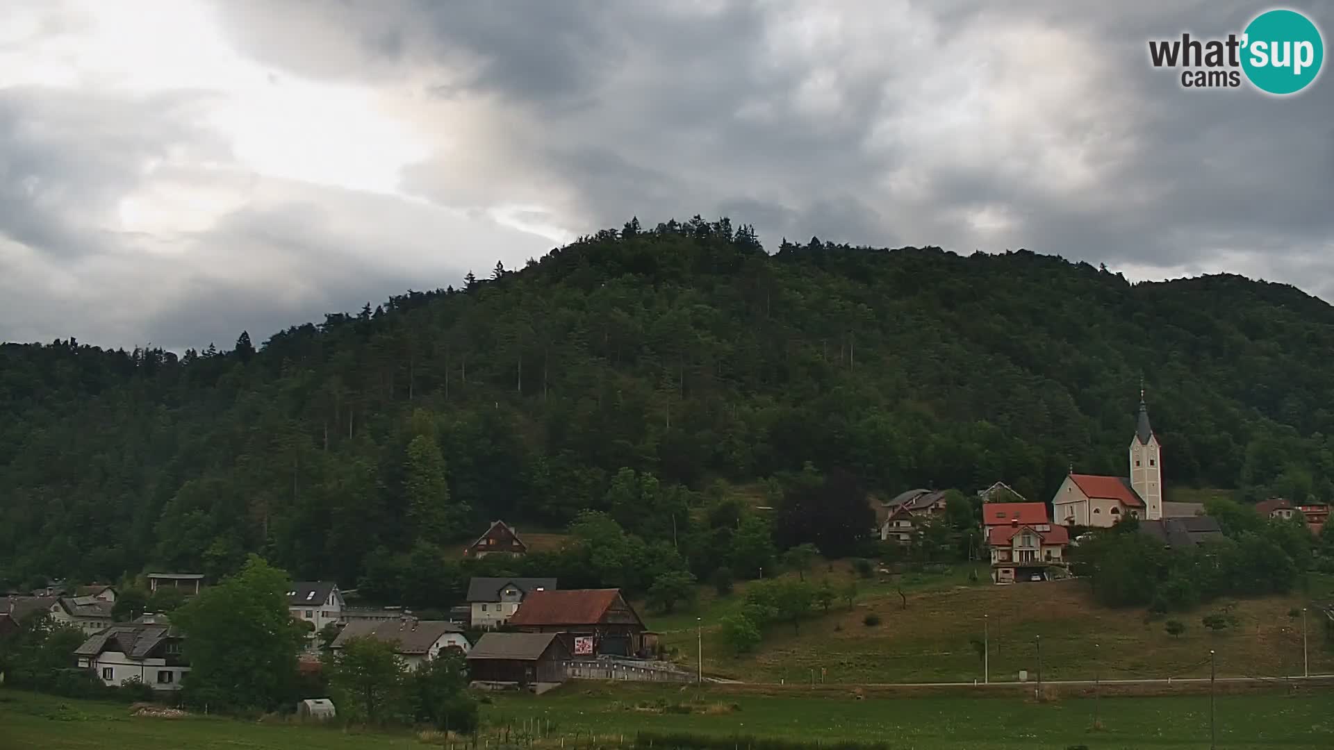 Web kamera uživo Polhov Gradec – Slovenija