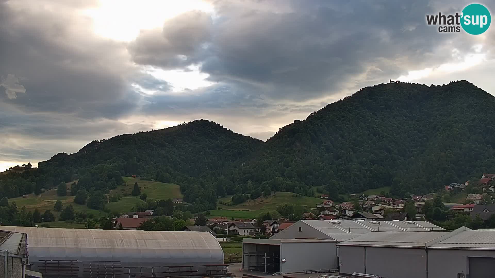 Live Webcam Polhov Gradec – Slovenia