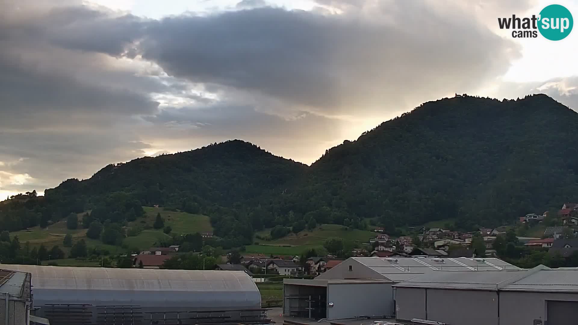 Spletna kamera Polhov Gradec