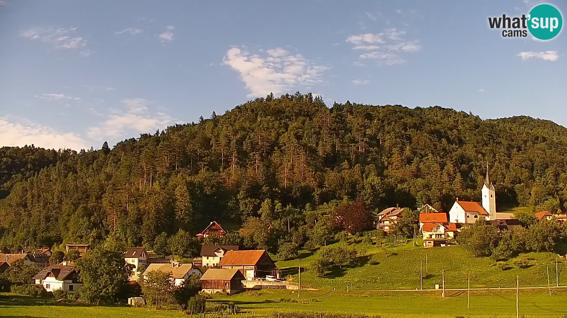 Live Webcam Polhov Gradec – Slovenia