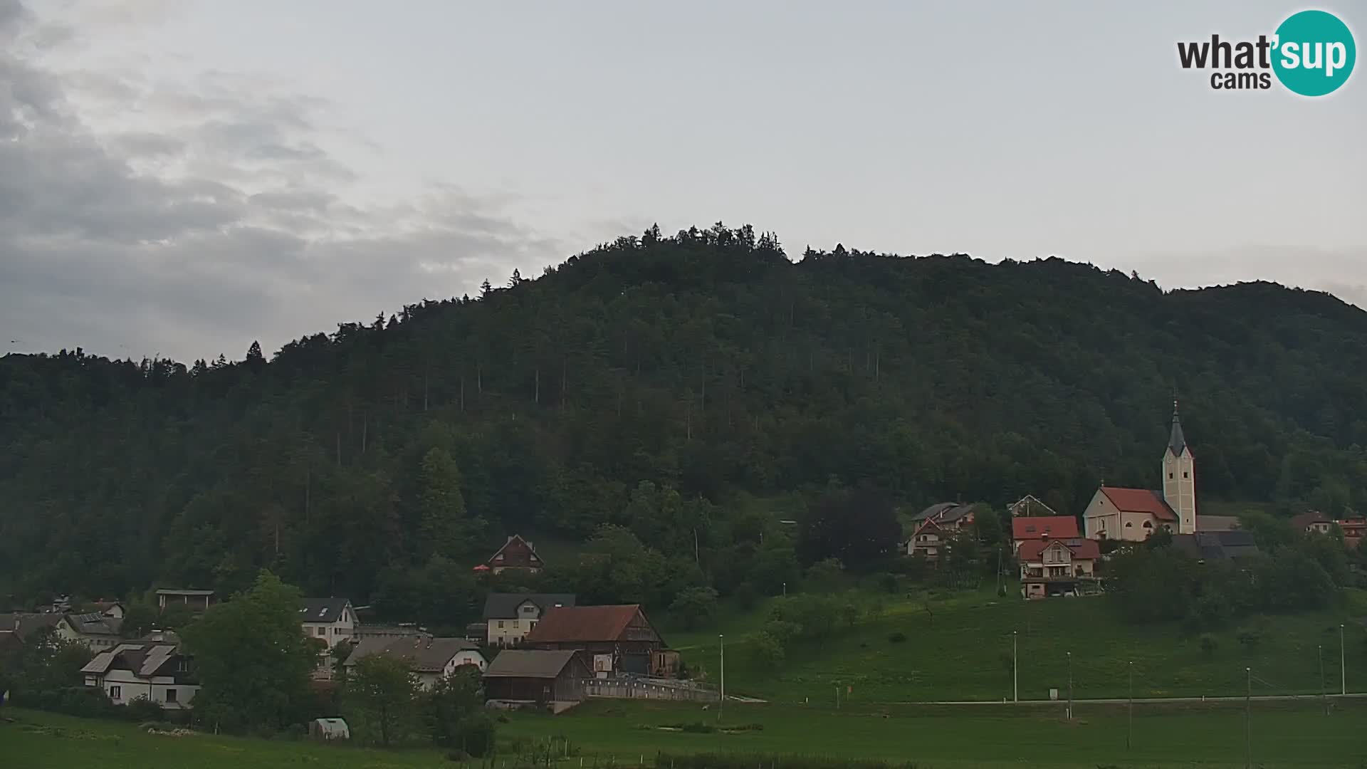 Web kamera uživo Polhov Gradec – Slovenija