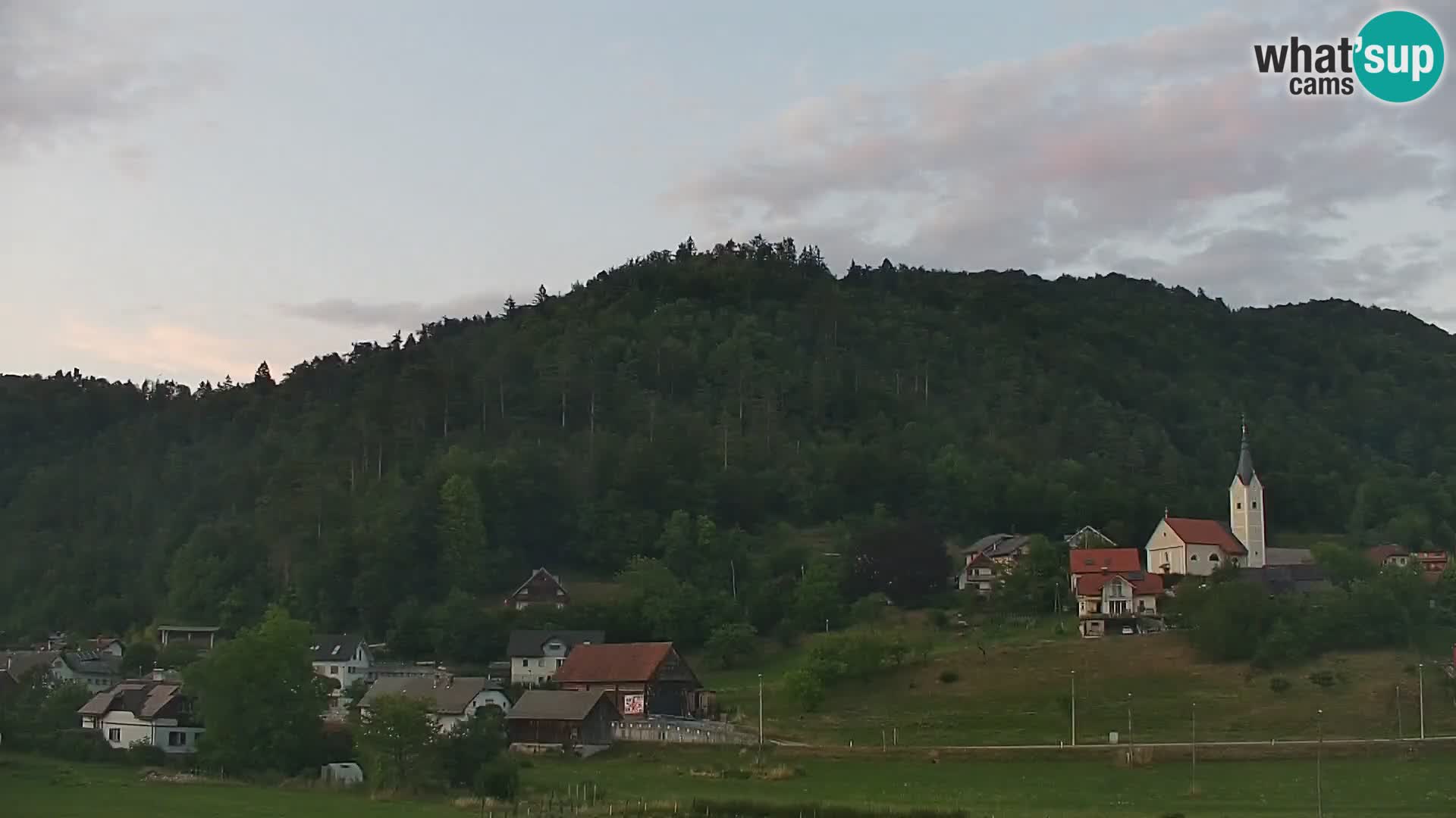 Web kamera uživo Polhov Gradec – Slovenija