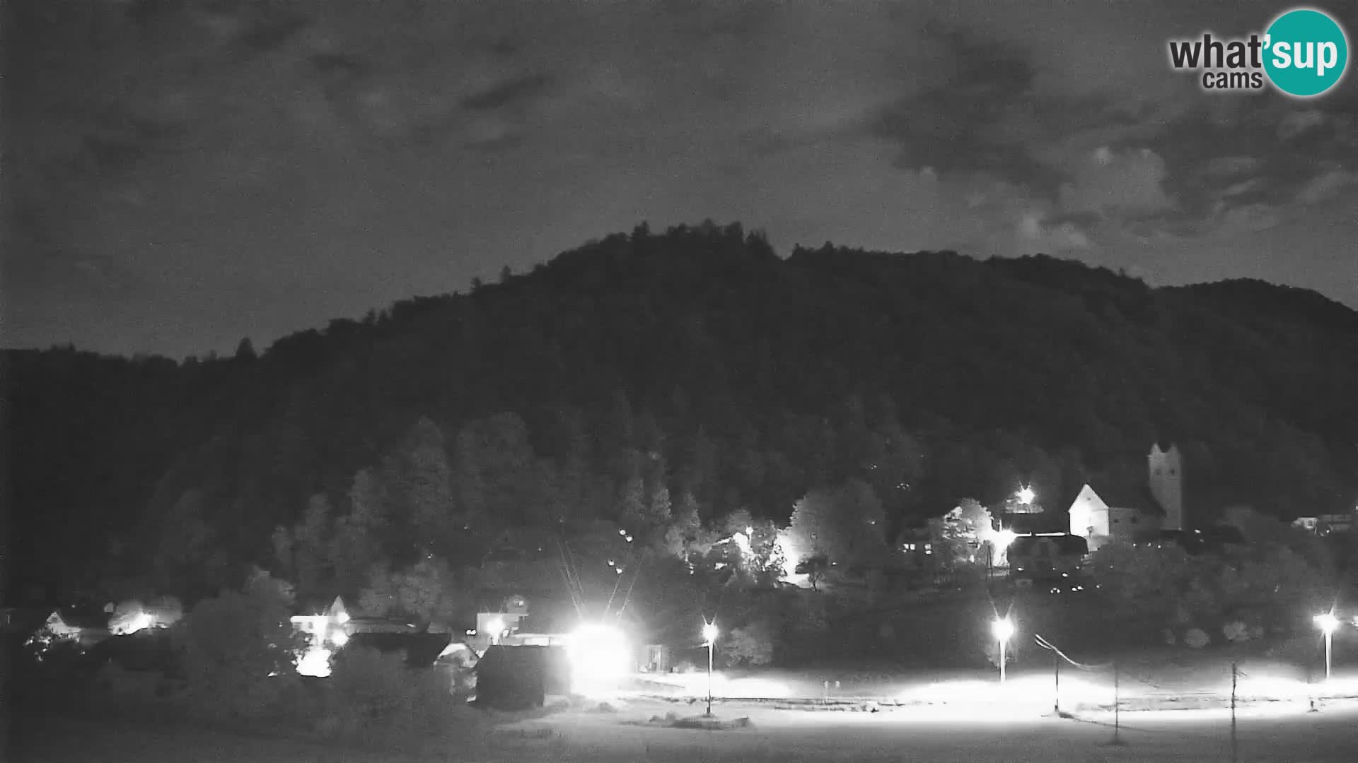 Web kamera uživo Polhov Gradec – Slovenija