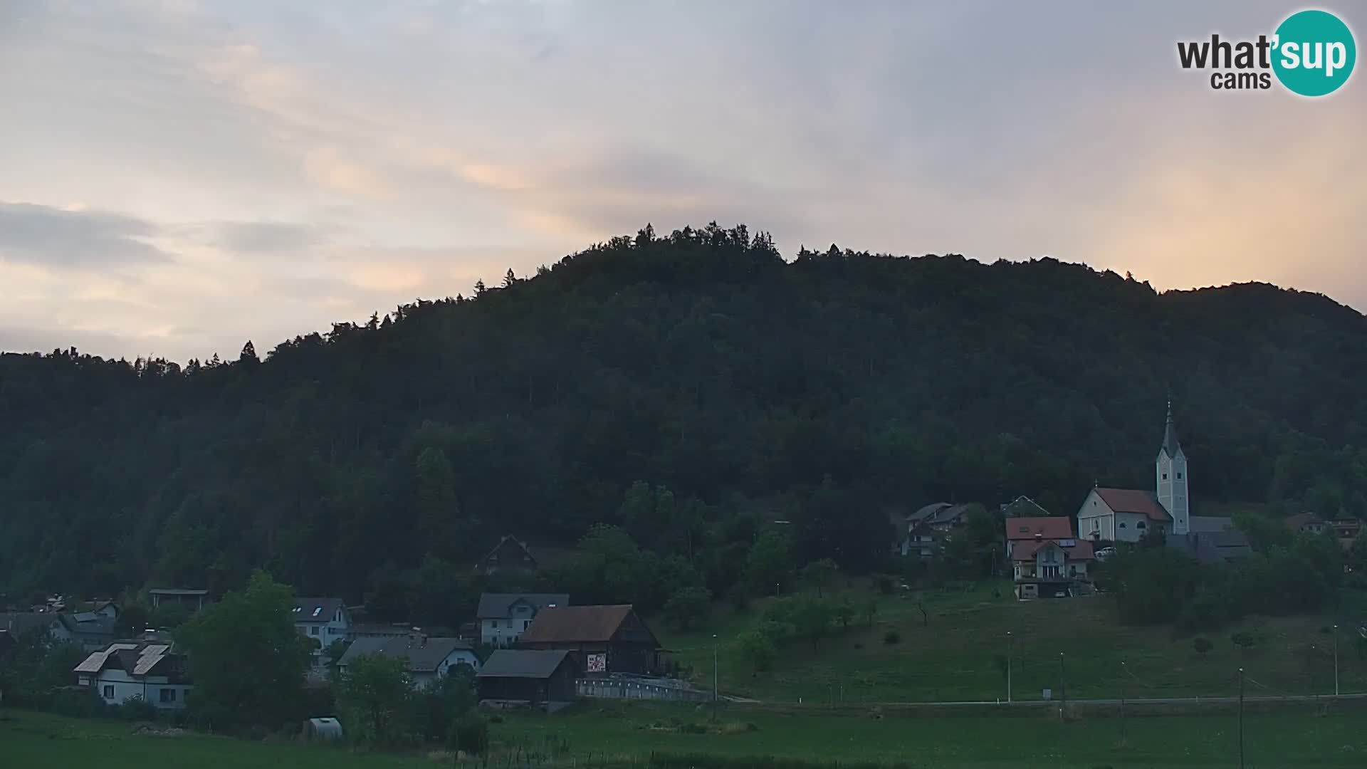 Live Webcam Polhov Gradec – Slovenia