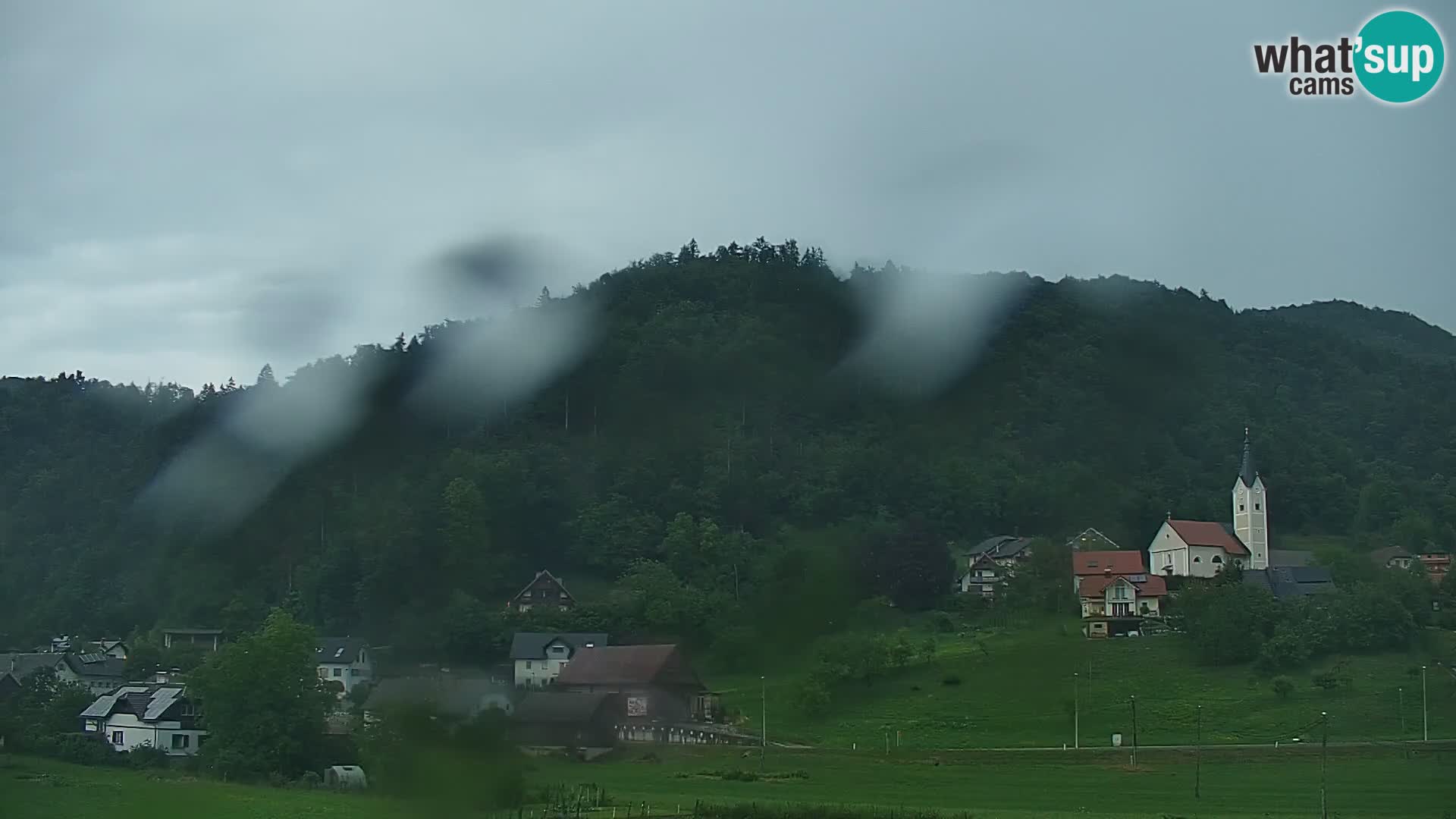 Live Webcam Polhov Gradec – Slovenia