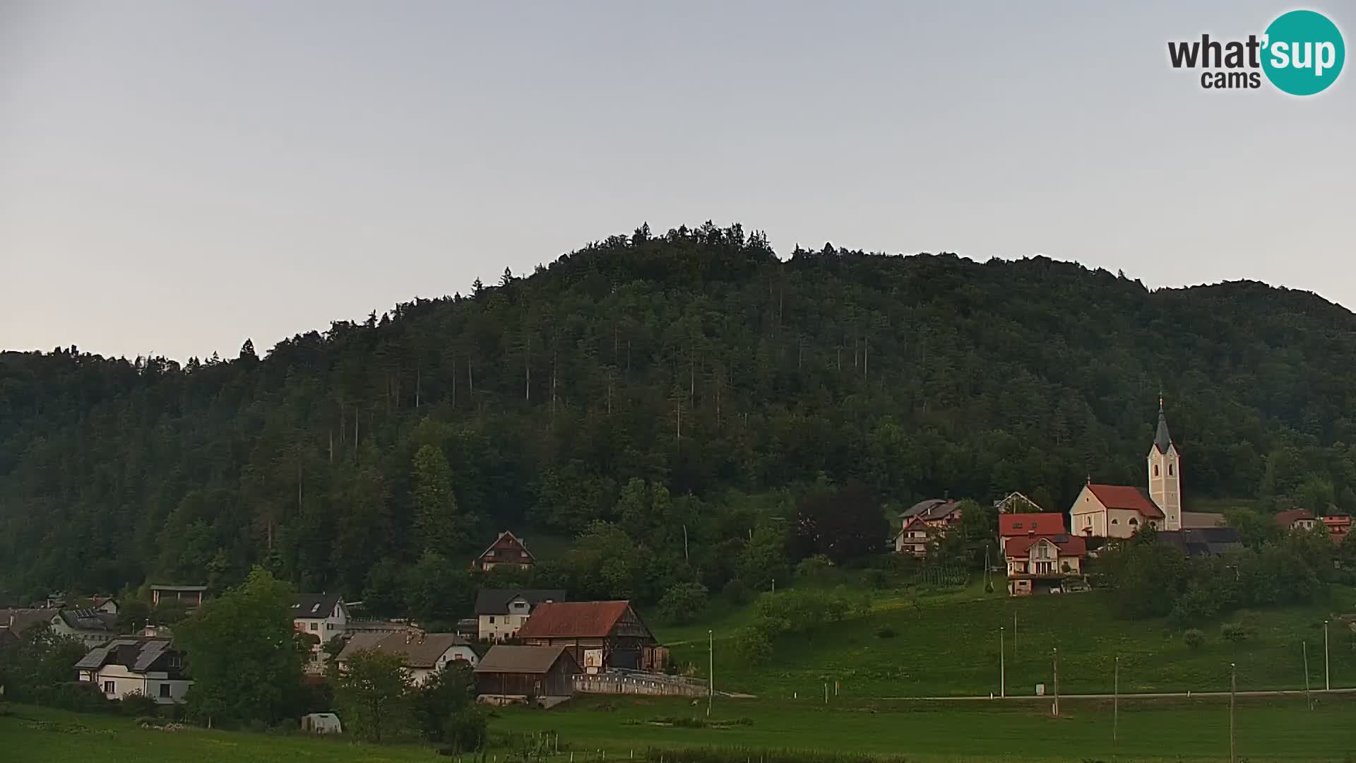 Live Webcam Polhov Gradec – Slovenia
