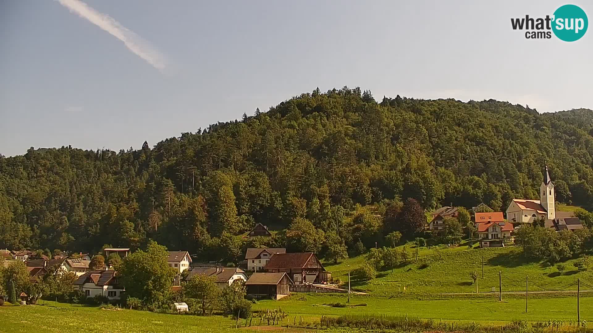 Spletna kamera Polhov Gradec