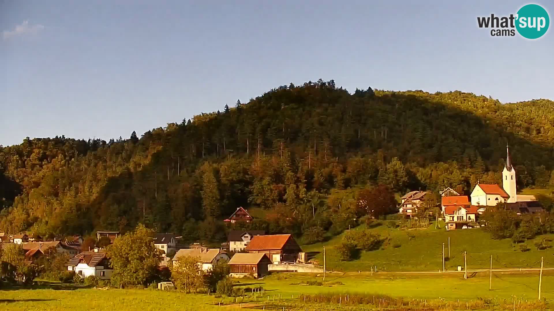 Live Webcam Polhov Gradec – Slovenia
