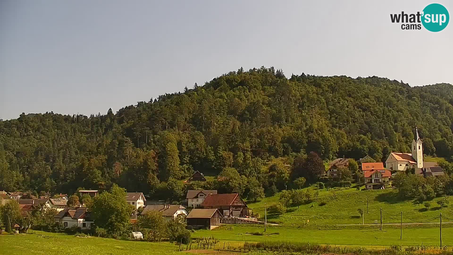 Spletna kamera Polhov Gradec