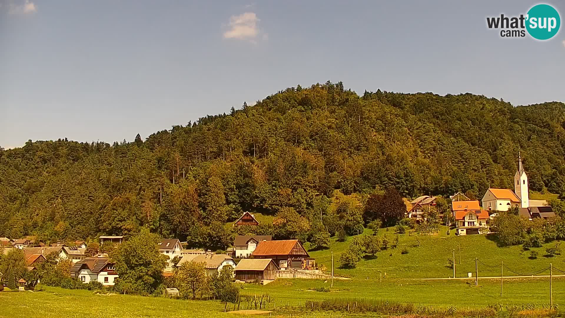 Live Webcam Polhov Gradec – Slovenia
