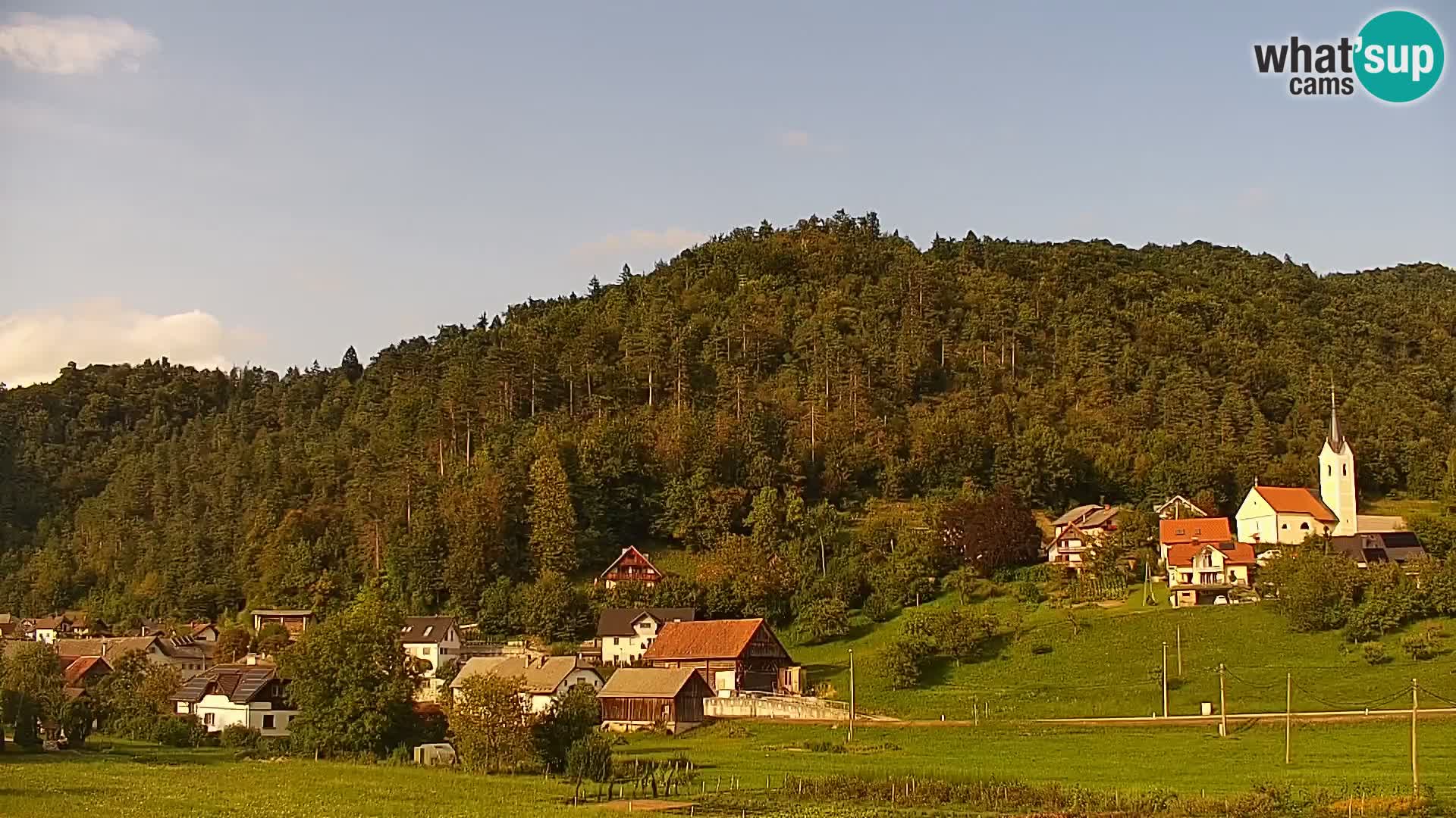 Live Webcam Polhov Gradec – Slovenia