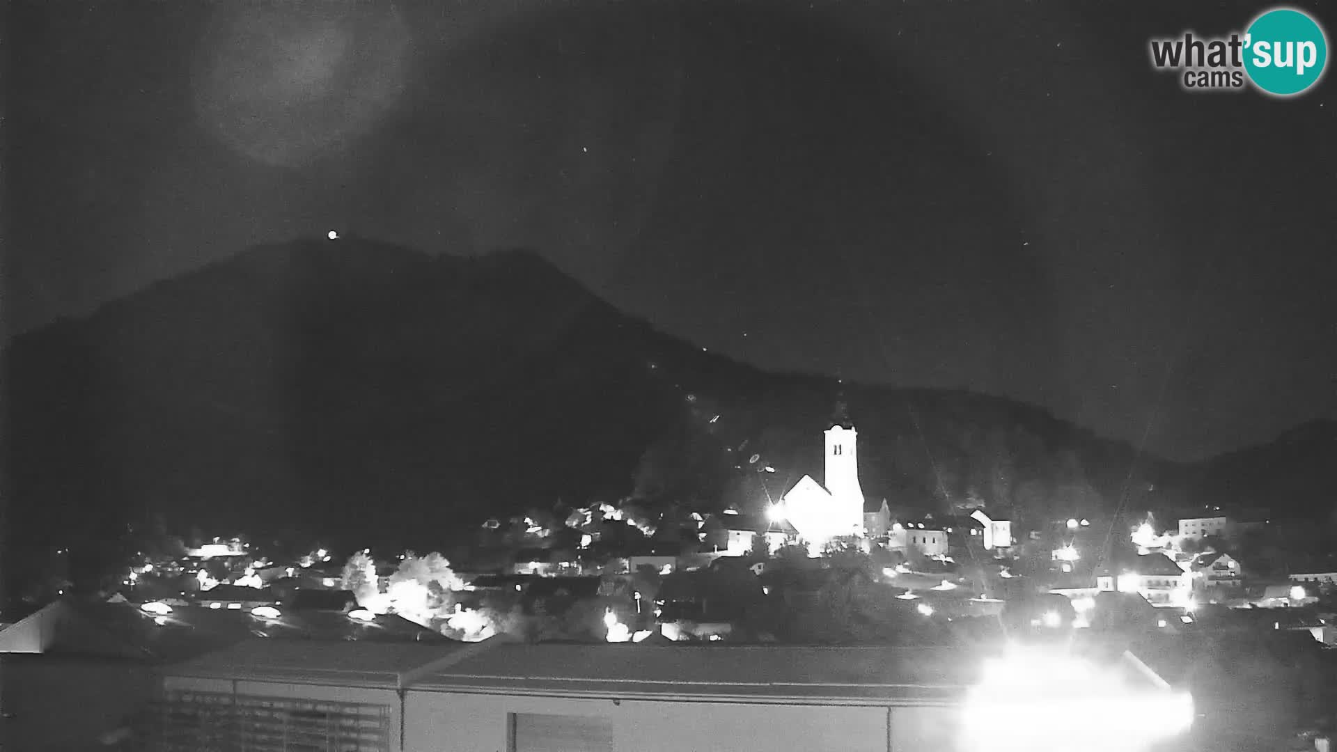 Web kamera uživo Polhov Gradec – Slovenija