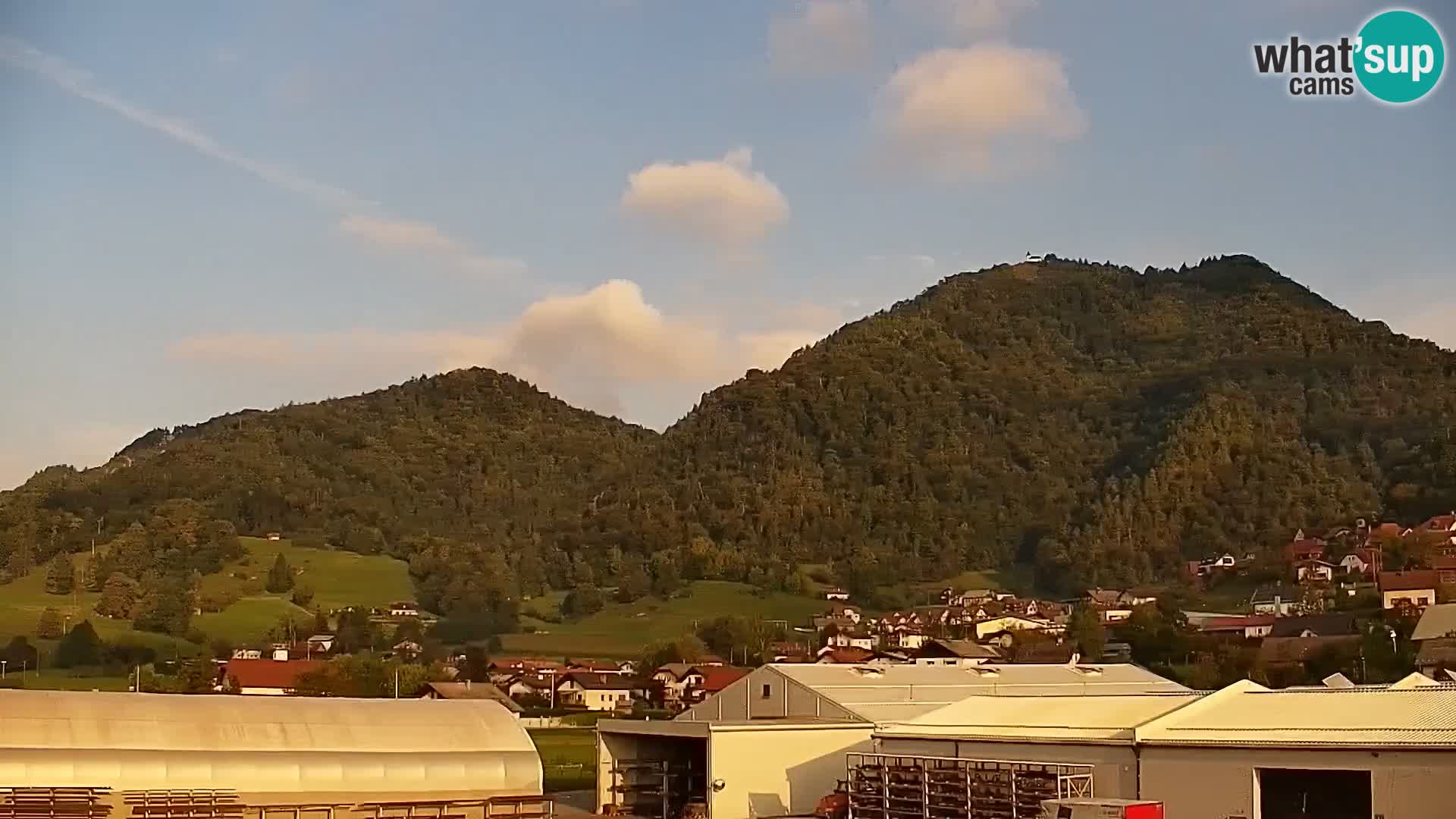 Spletna kamera Polhov Gradec