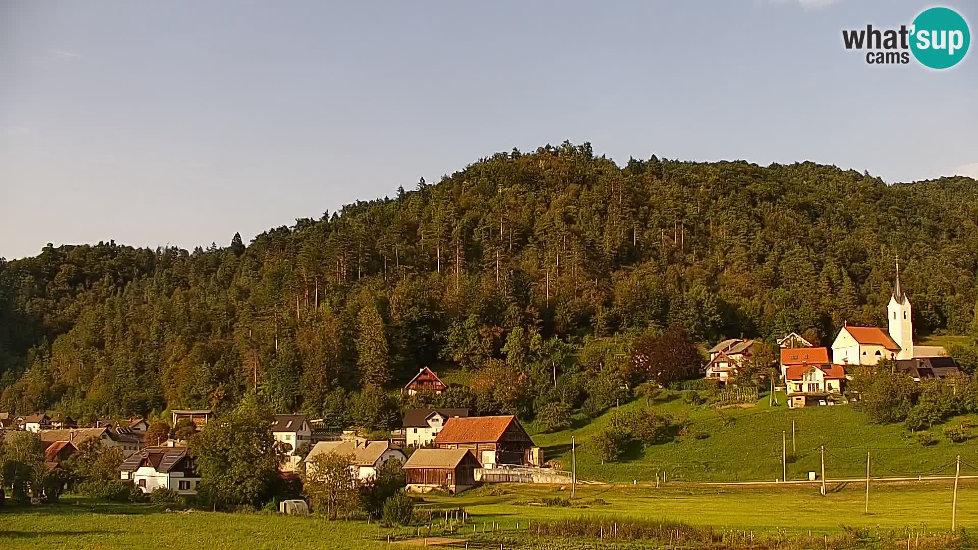 Live Webcam Polhov Gradec – Slovenia