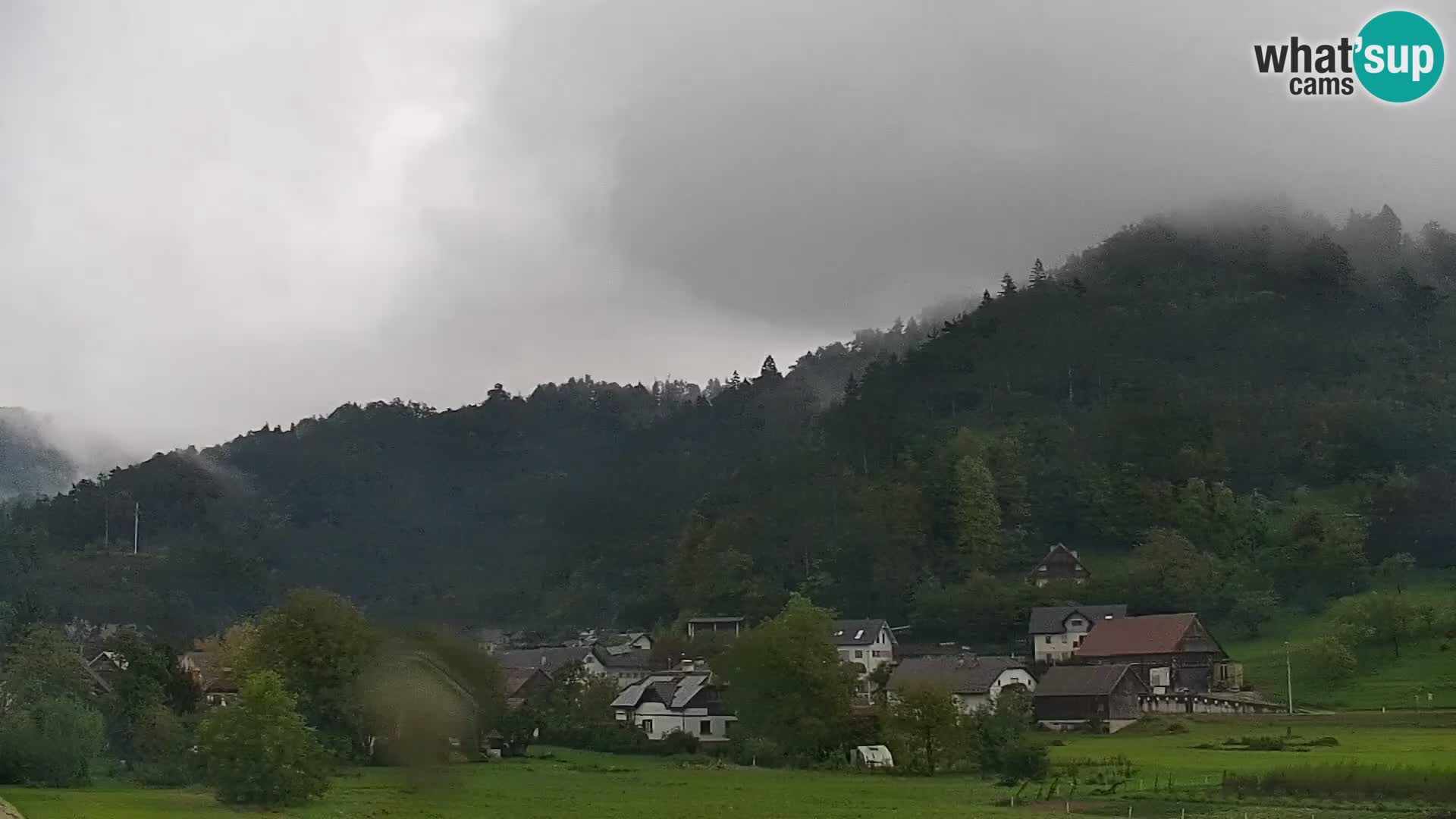Web kamera uživo Polhov Gradec – Slovenija