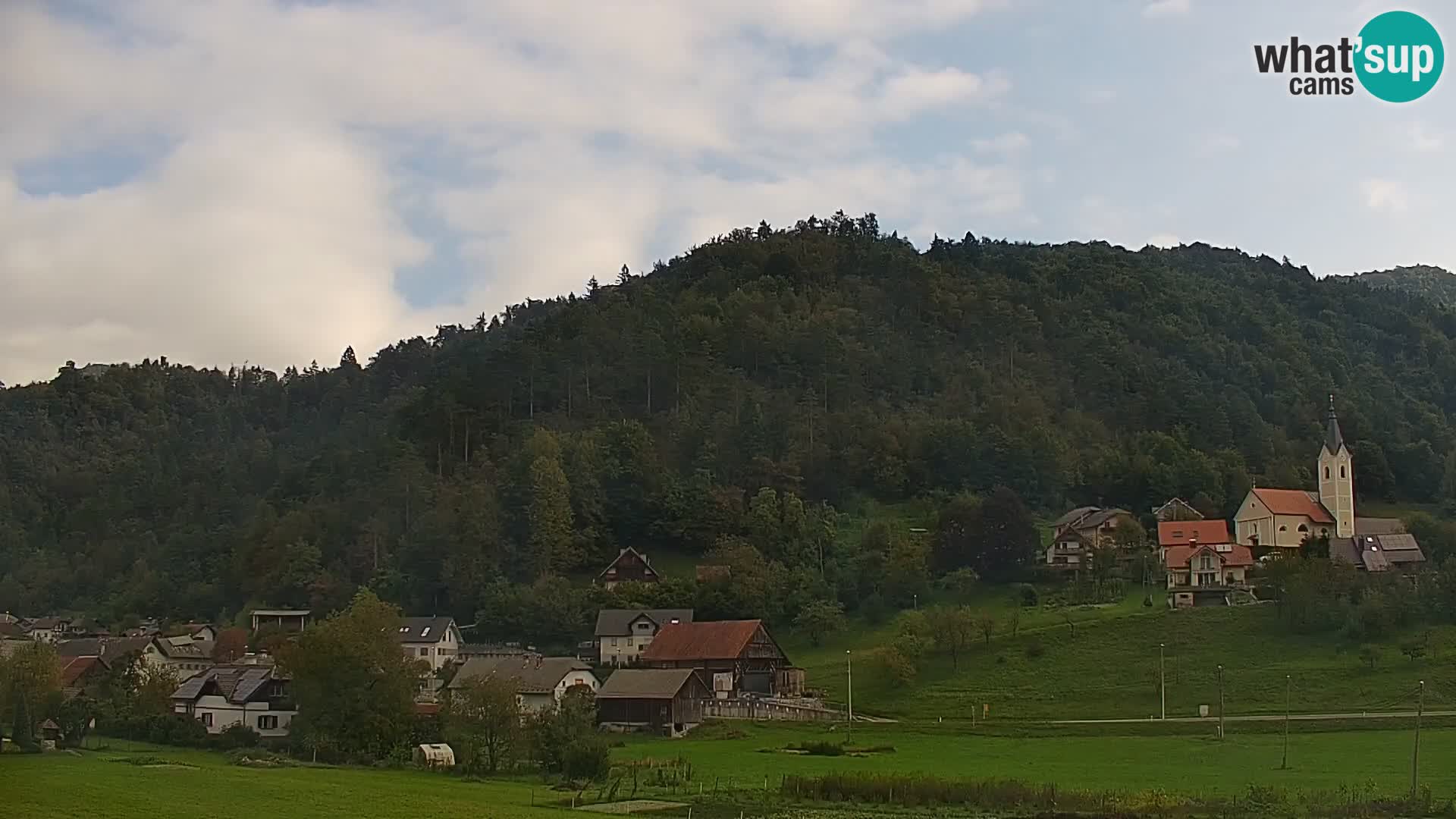 Live Webcam Polhov Gradec – Slovenia