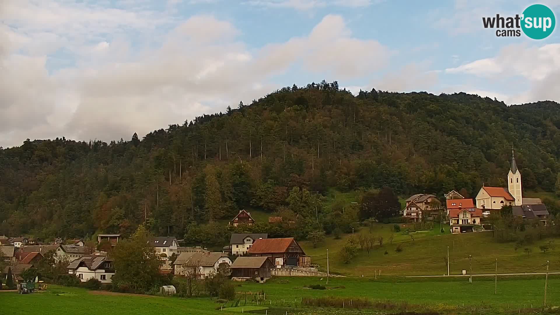 Live Webcam Polhov Gradec – Slovenia