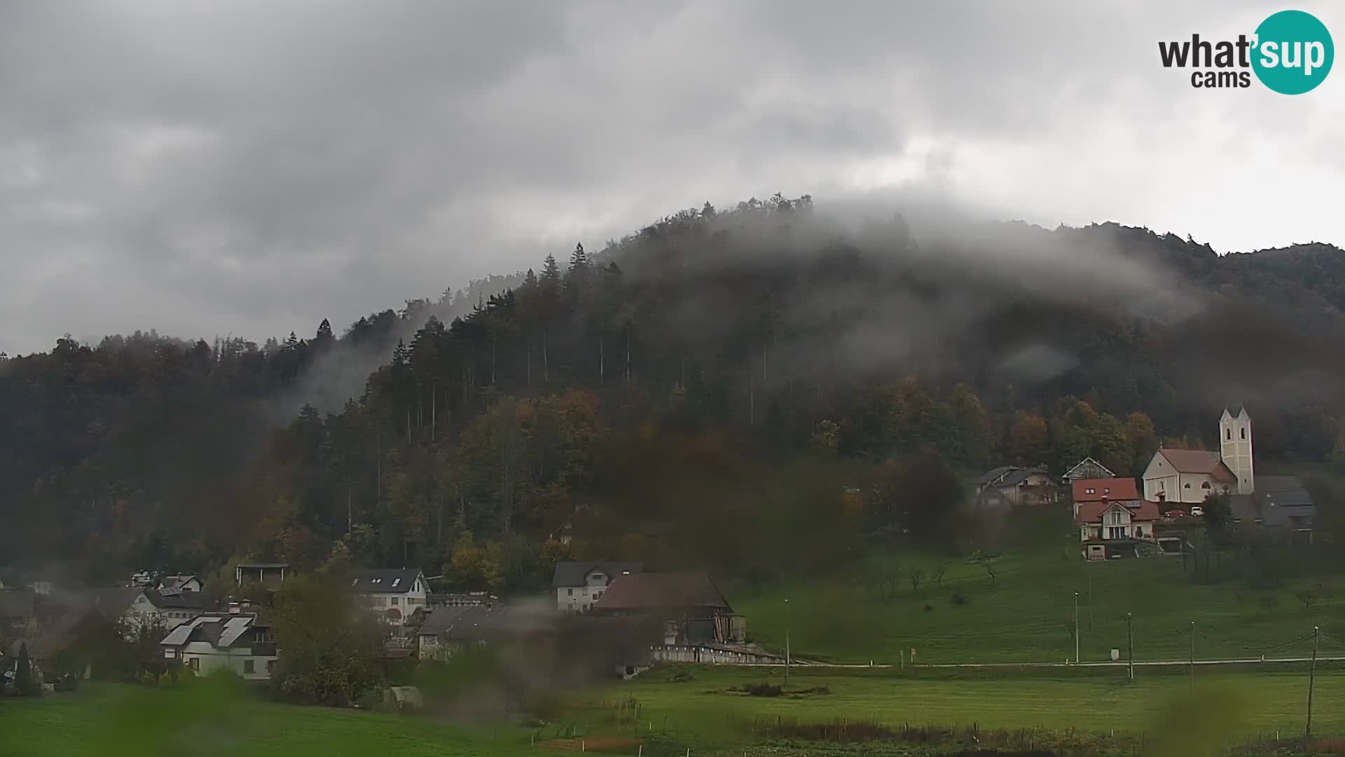 Live Webcam Polhov Gradec – Slovenia