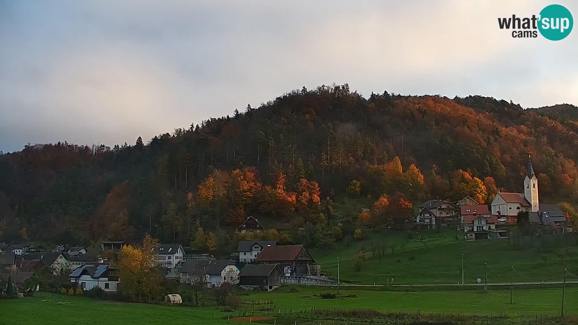 Web kamera uživo Polhov Gradec – Slovenija