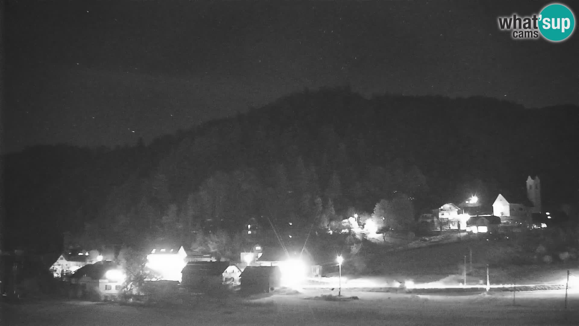 Spletna kamera Polhov Gradec