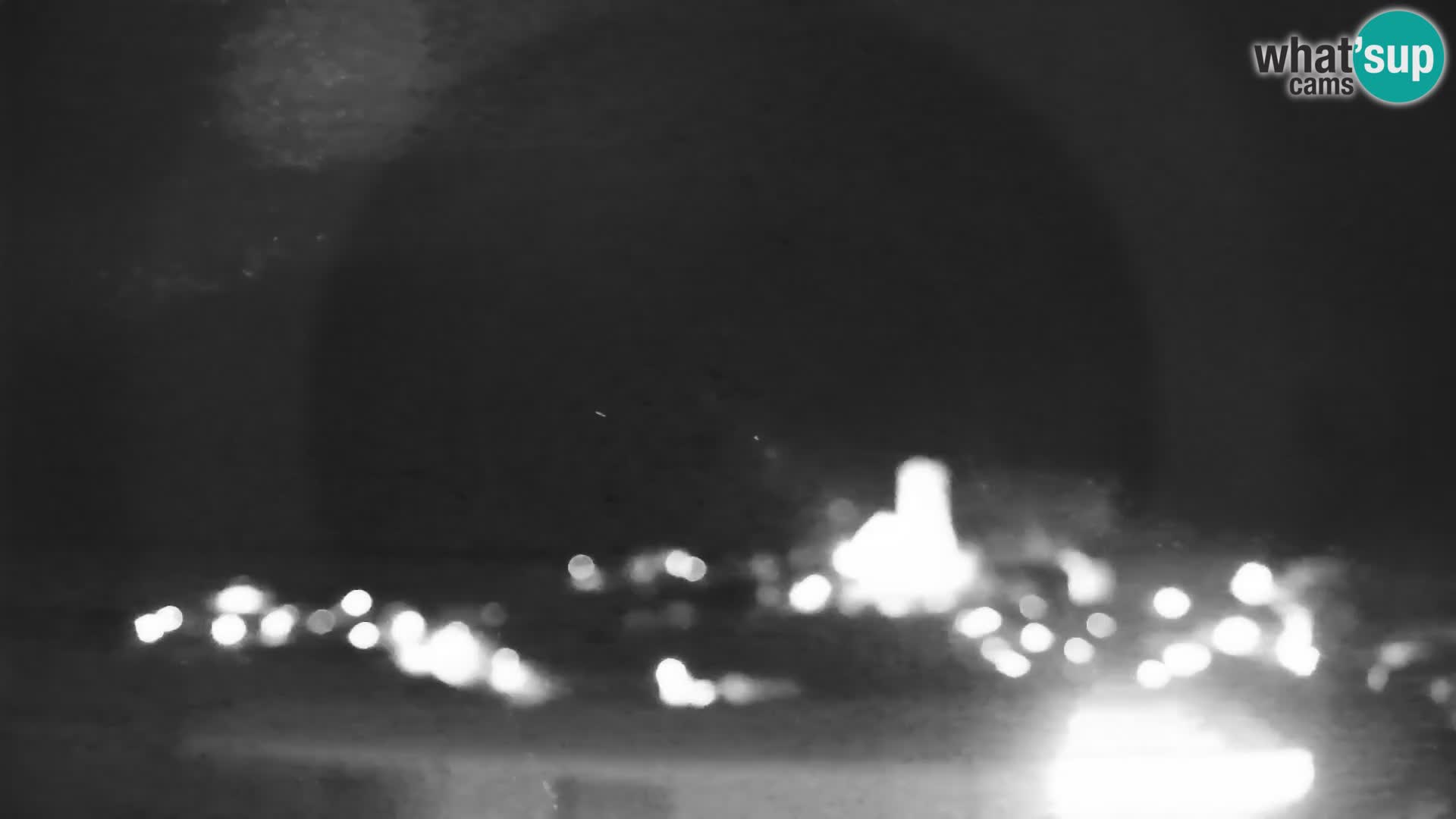 Spletna kamera Polhov Gradec