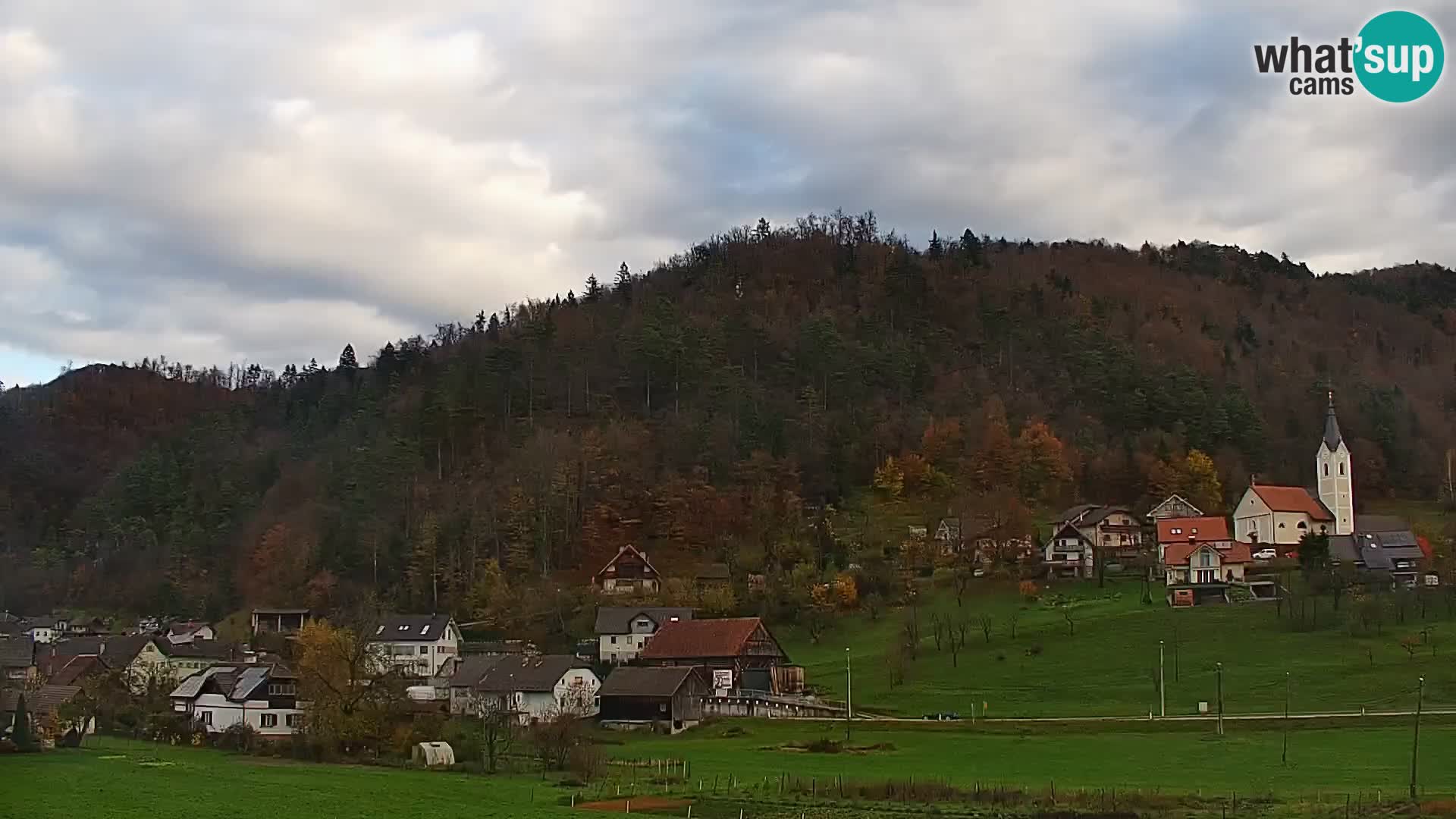 Live Webcam Polhov Gradec – Slovenia